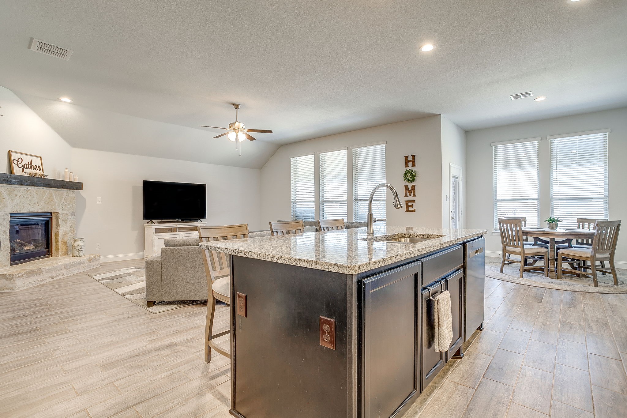 1005 Thicket Drive, Mansfield, TX, 76063