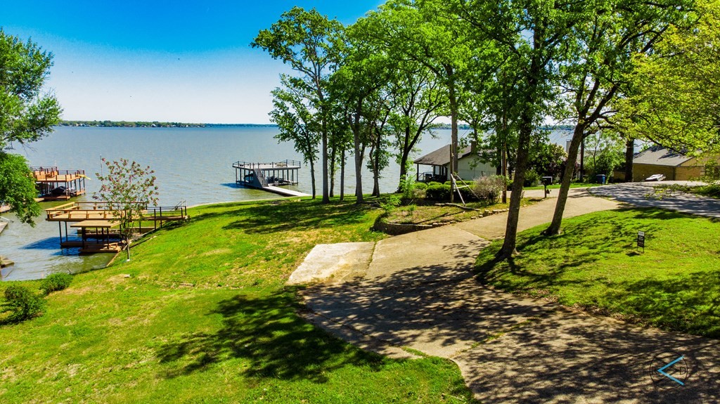 433 Winding Shore Drive, Tool, TX, 75143