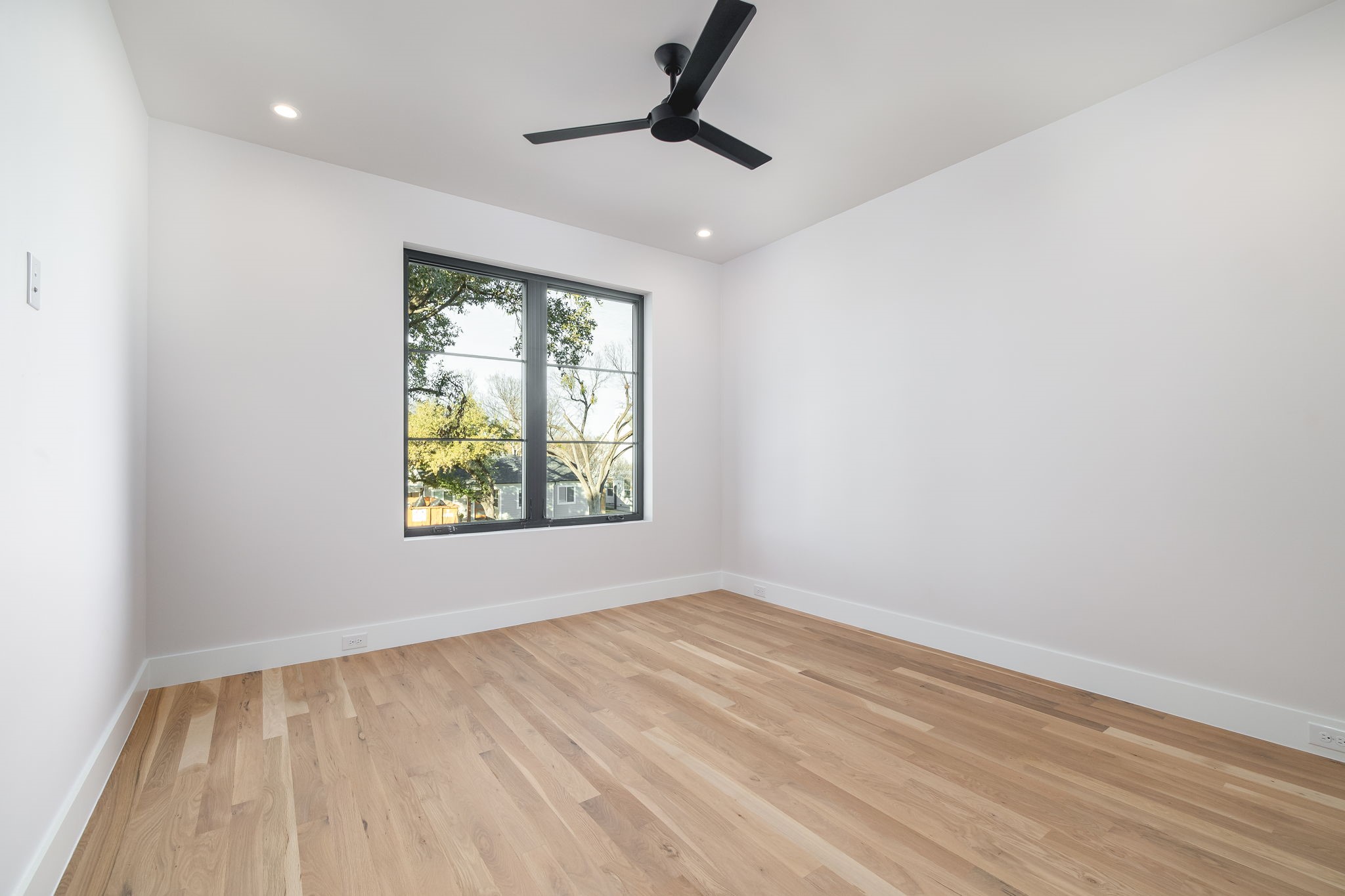 3950 Rochelle Drive, Dallas, TX, 75220