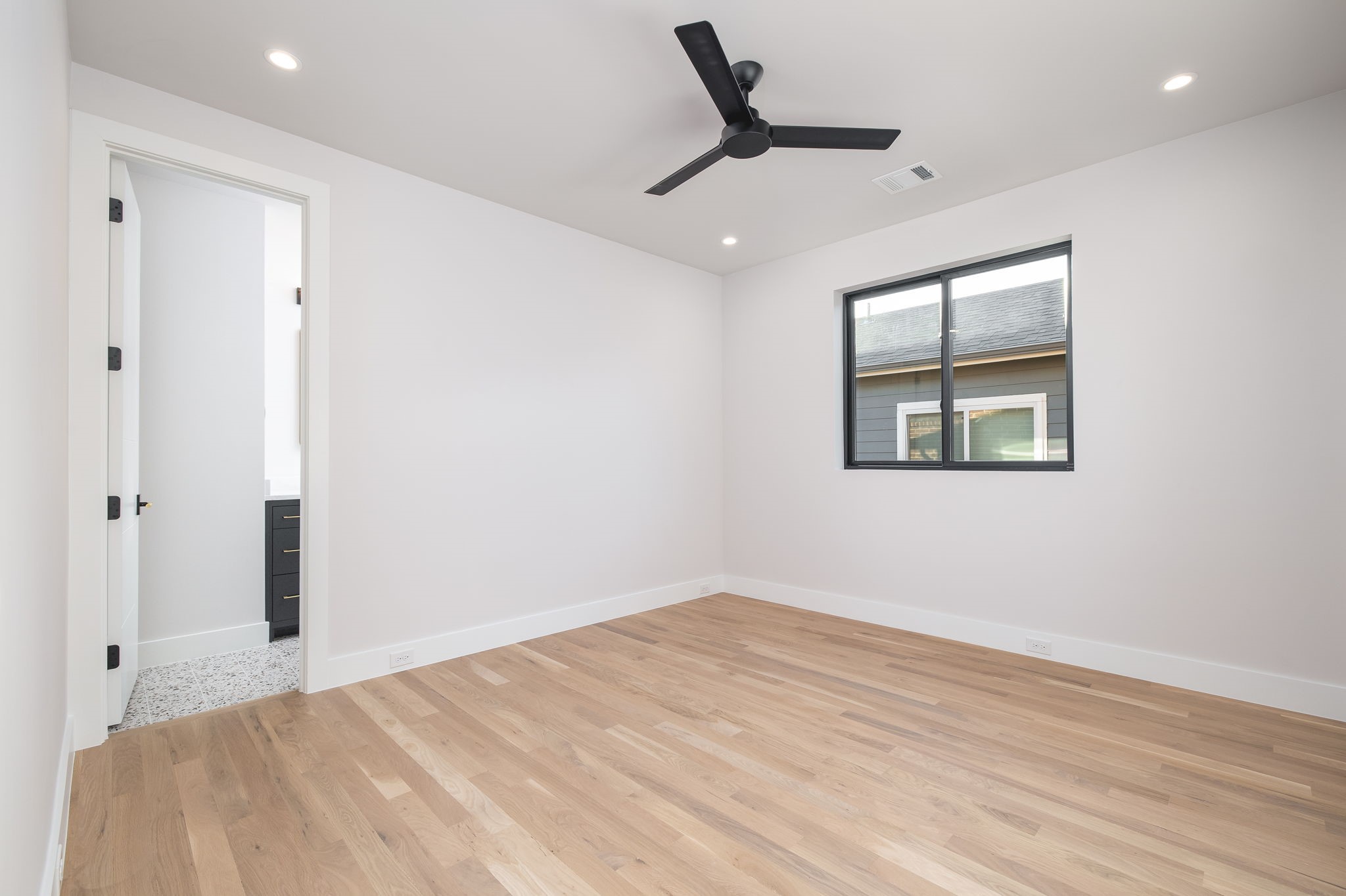 3950 Rochelle Drive, Dallas, TX, 75220