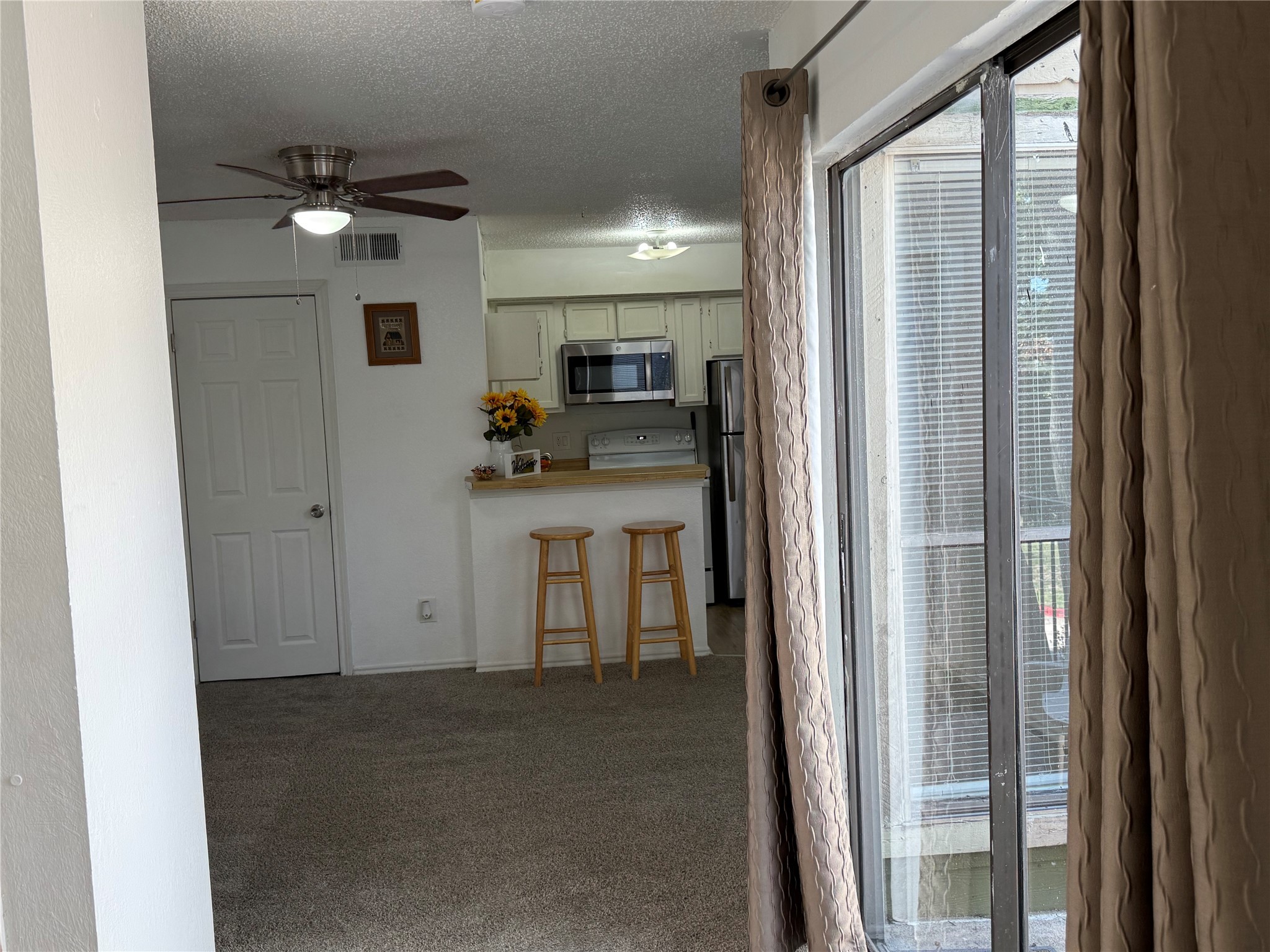Property photo 04 of 9803 Walnut Street UNIT 308, Dallas, TX 75243 | MLS #21165336