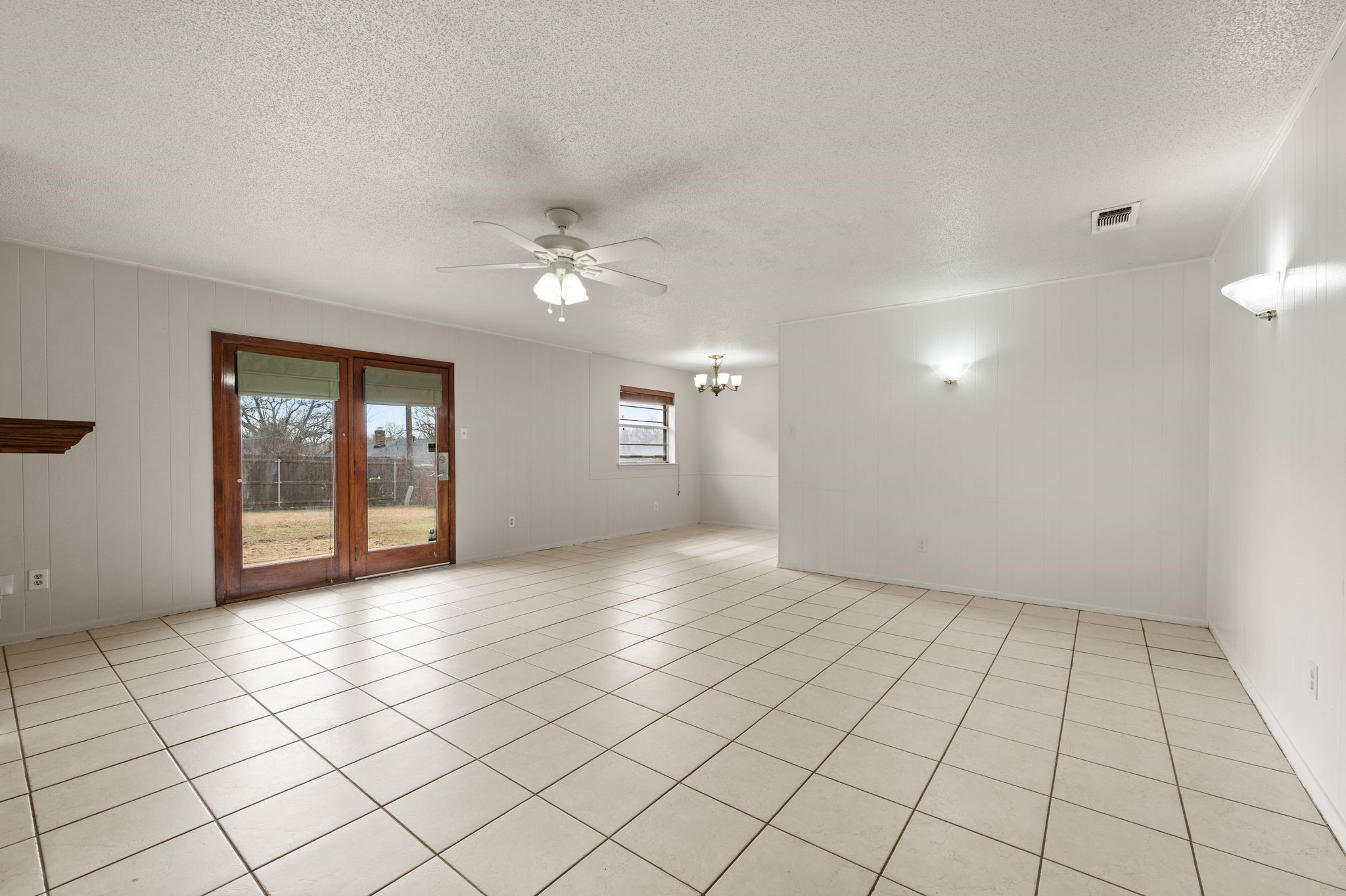 1720 Winchester Way, Bedford, TX, 76022