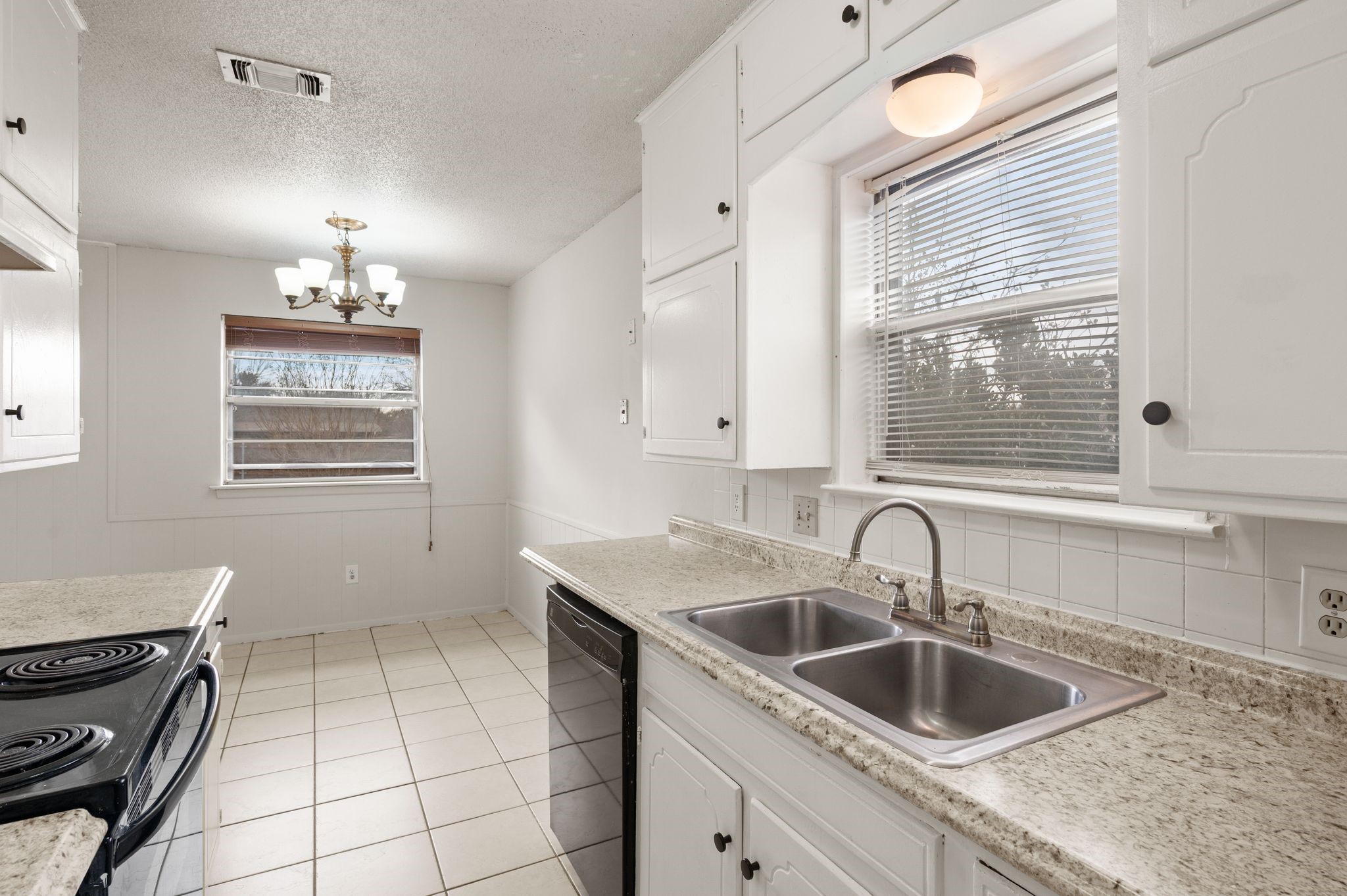 1720 Winchester Way, Bedford, TX, 76022