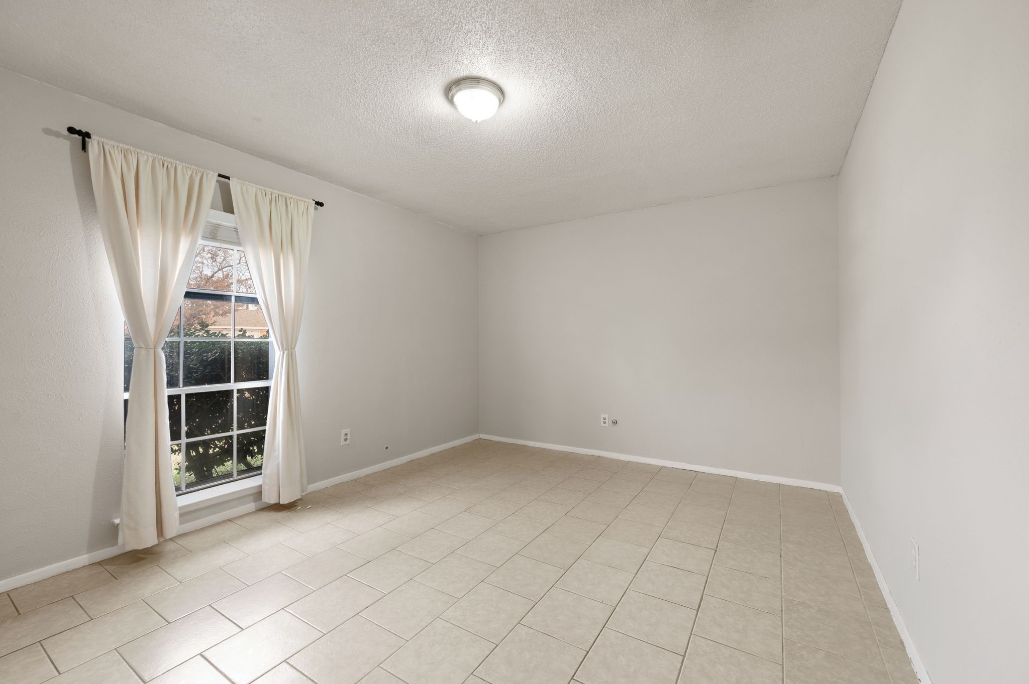 1720 Winchester Way, Bedford, TX, 76022