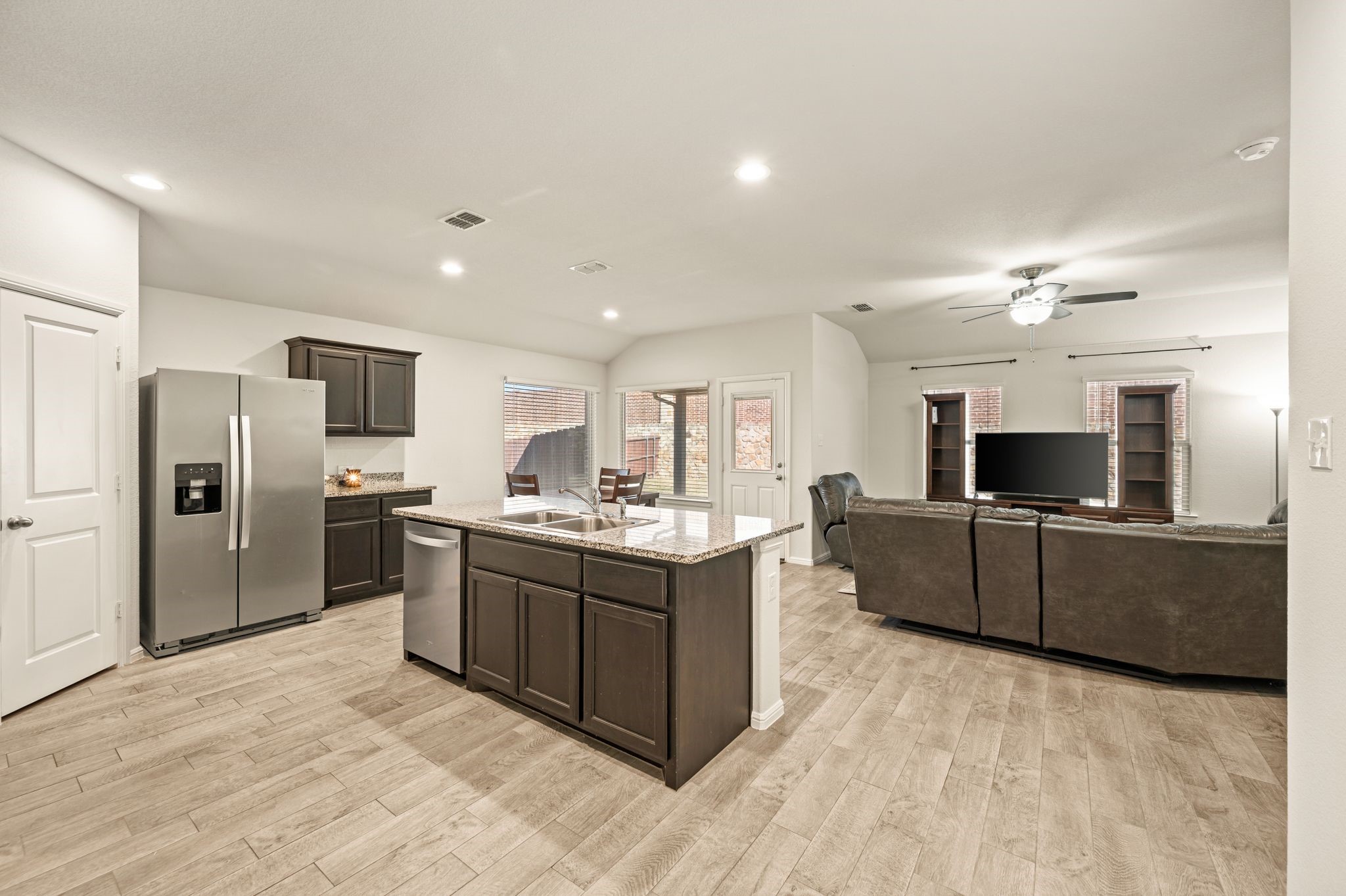 2105 Myrtle Beach Drive, Fort Worth, TX, 76108