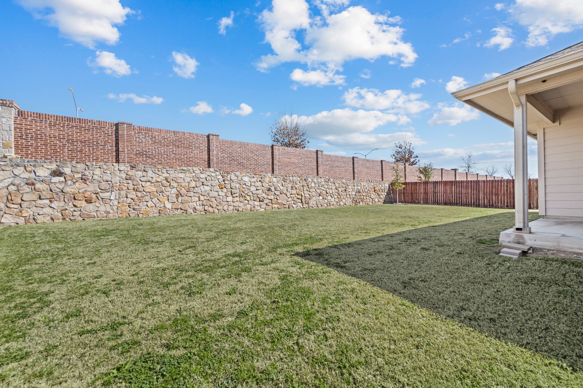 2105 Myrtle Beach Drive, Fort Worth, TX, 76108