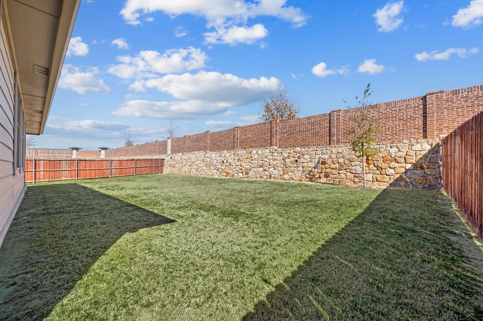 2105 Myrtle Beach Drive, Fort Worth, TX, 76108