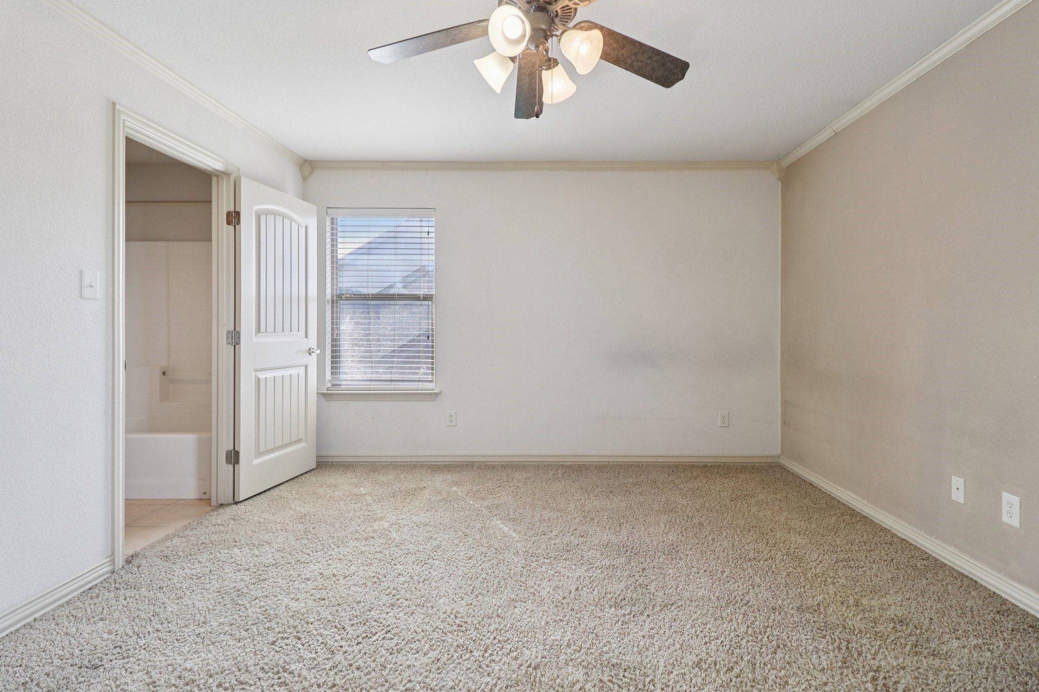 5107 Chesterfield Place, Arlington, TX, 76017