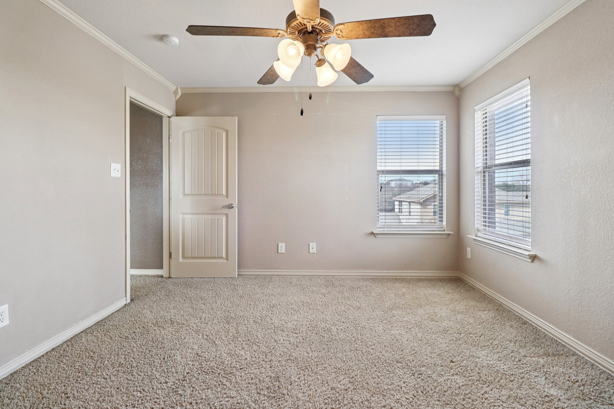 5107 Chesterfield Place, Arlington, TX, 76017