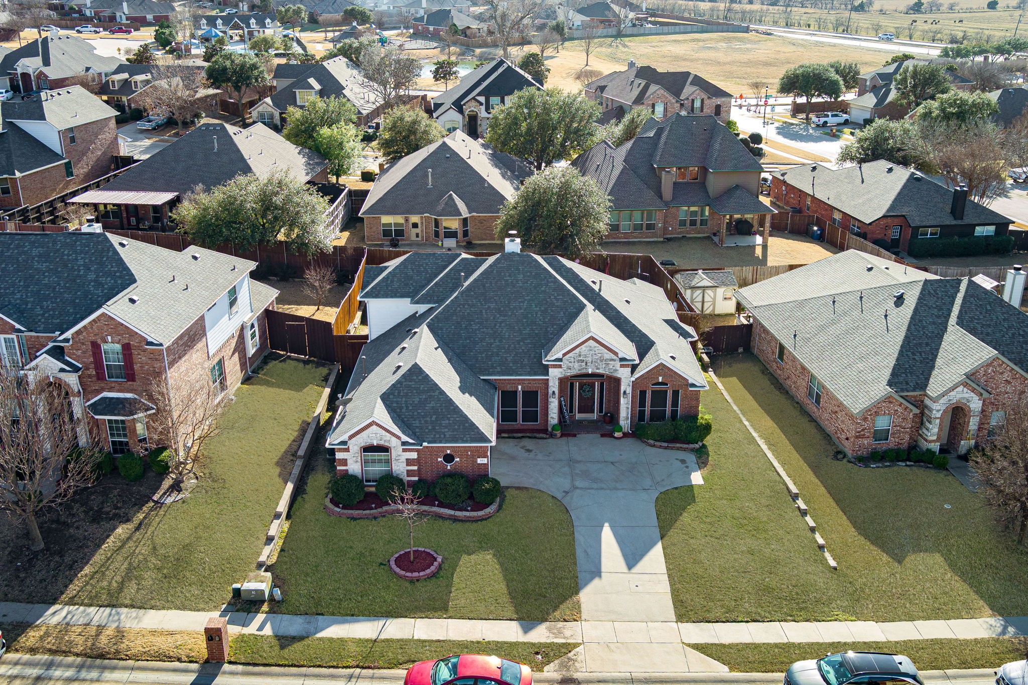 Property photo 03 of 305 Tarpan Trail, Celina, TX 75009 | MLS #21165737