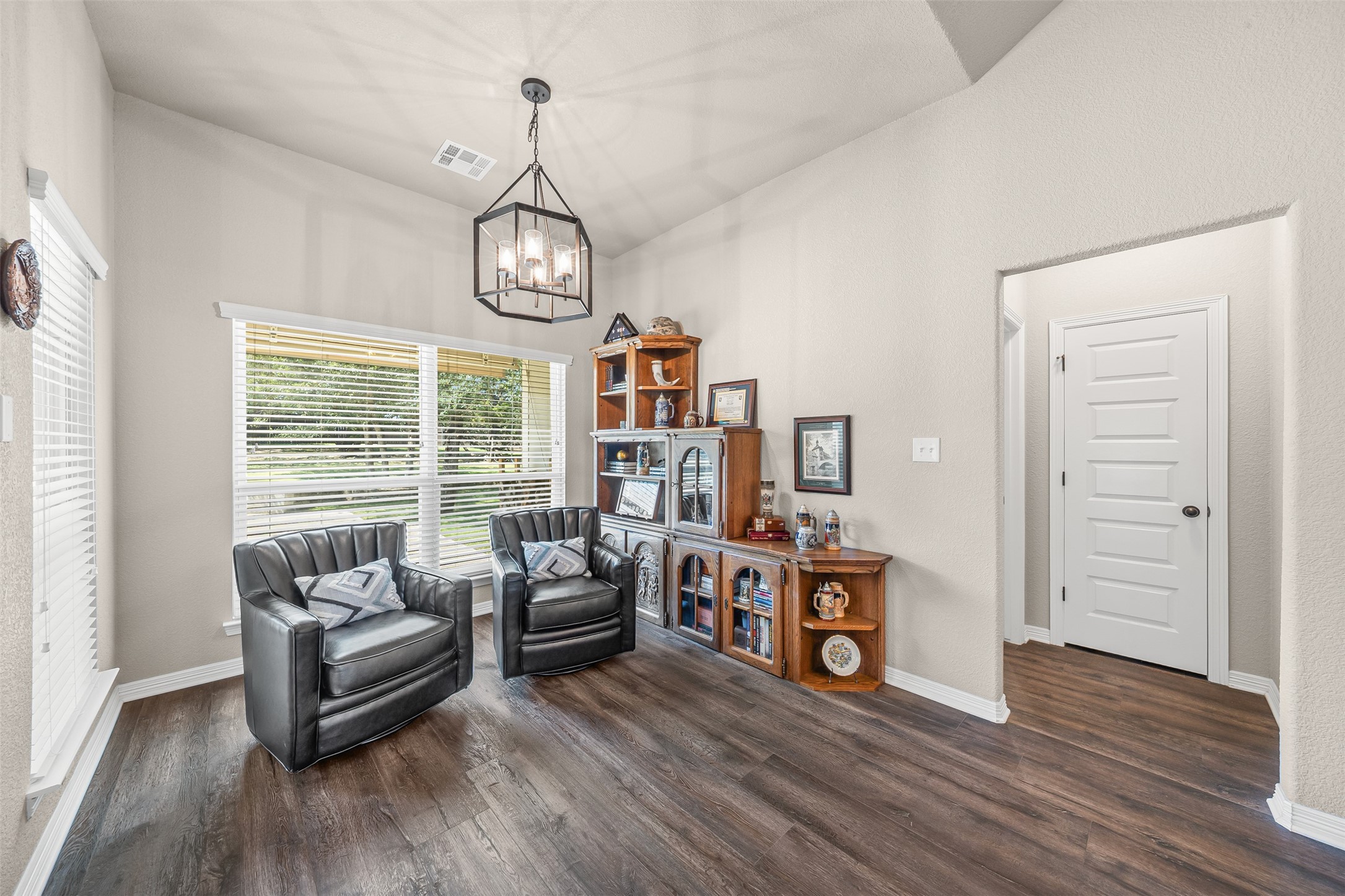 15813 (15821) Salado Drive, Temple, TX, 76502