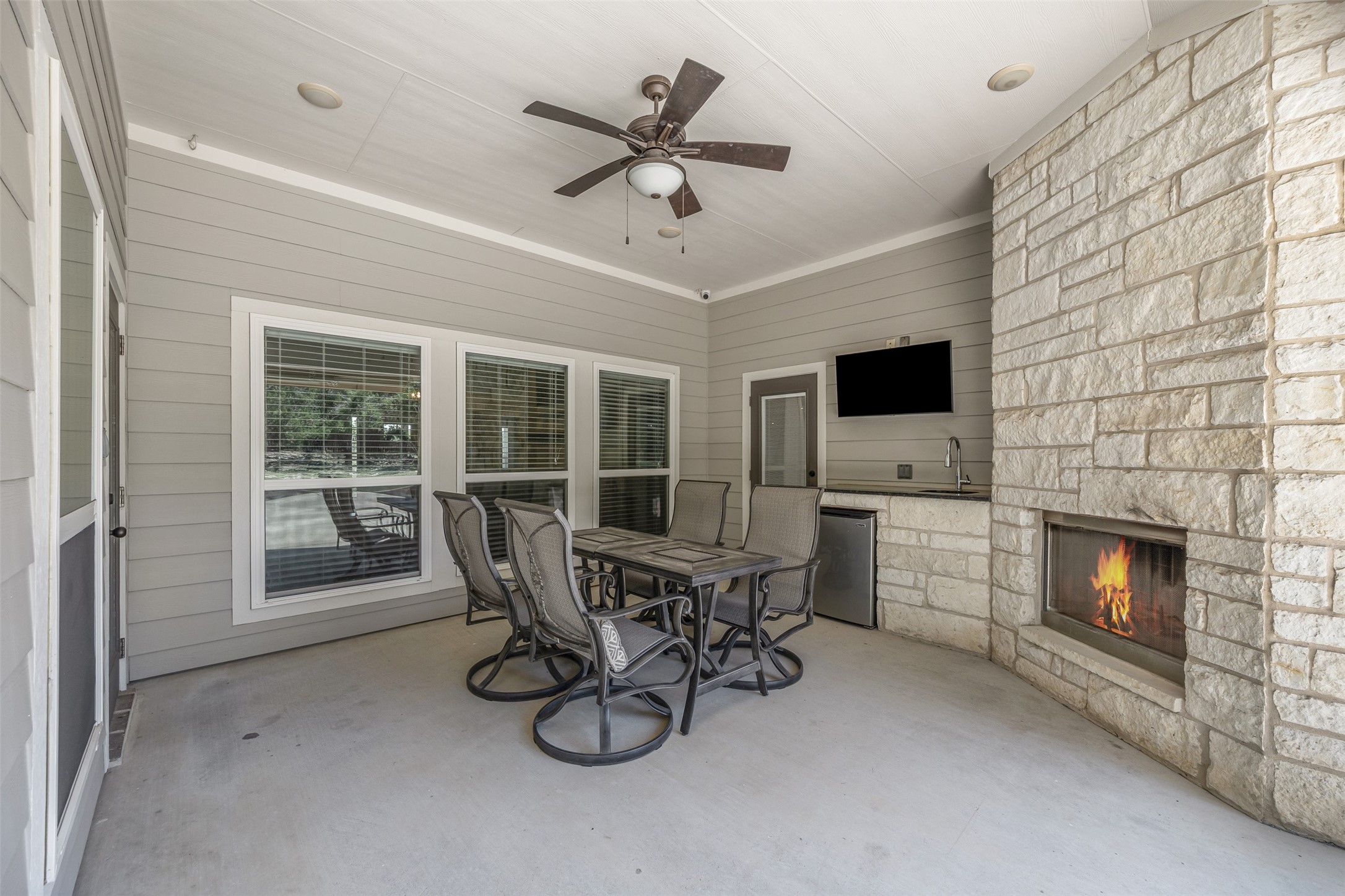 15813 (15821) Salado Drive, Temple, TX, 76502