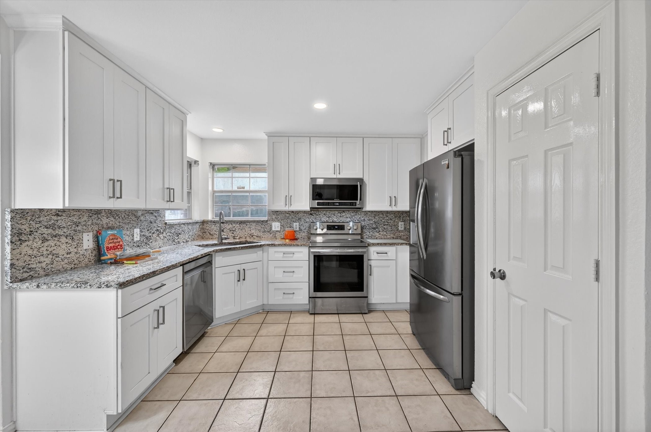2620 John Drive, Denton, TX, 76207