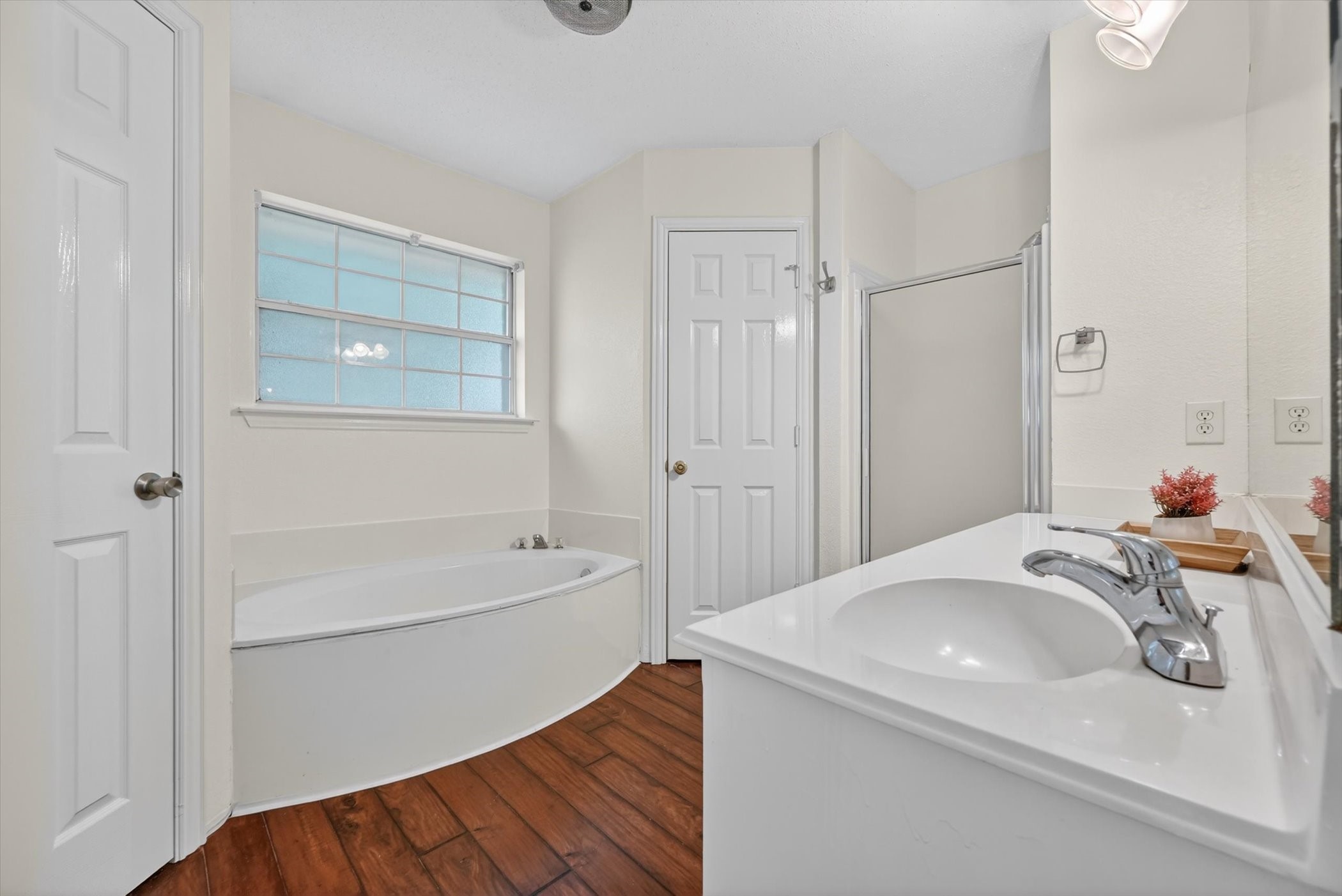 2620 John Drive, Denton, TX, 76207