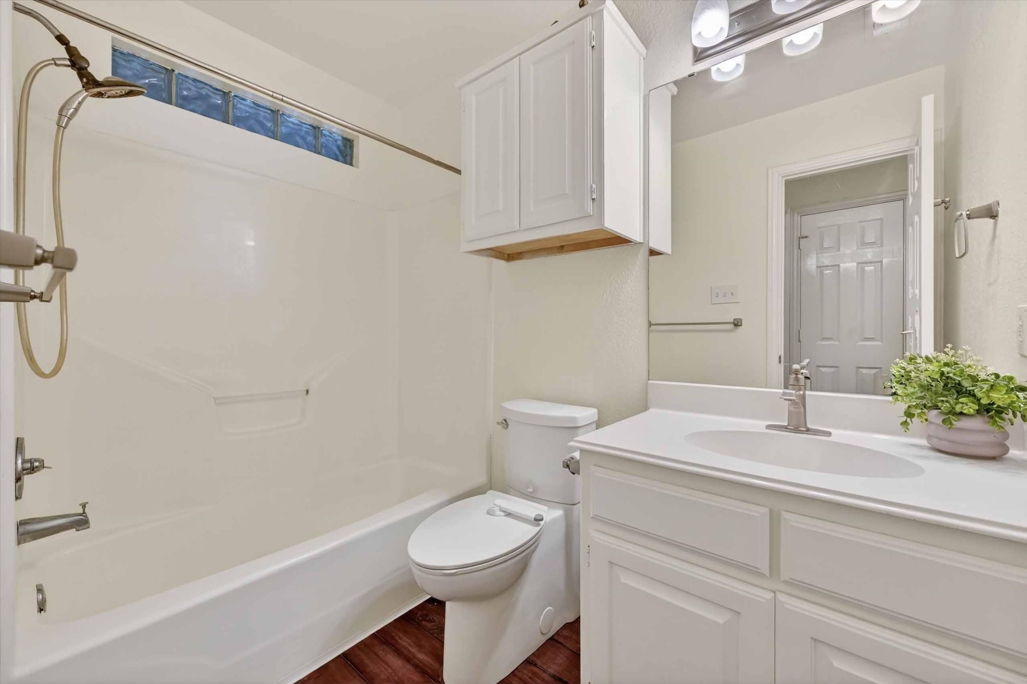 2620 John Drive, Denton, TX, 76207