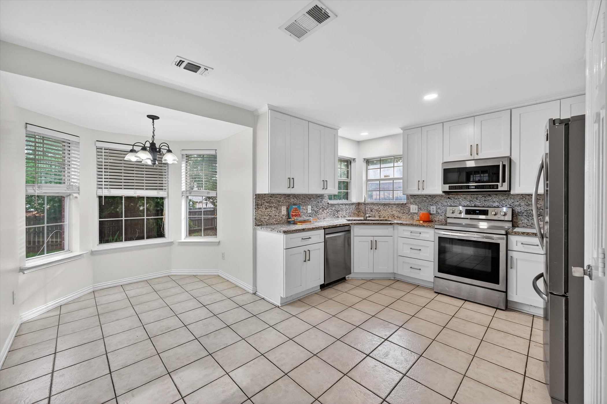 2620 John Drive, Denton, TX, 76207