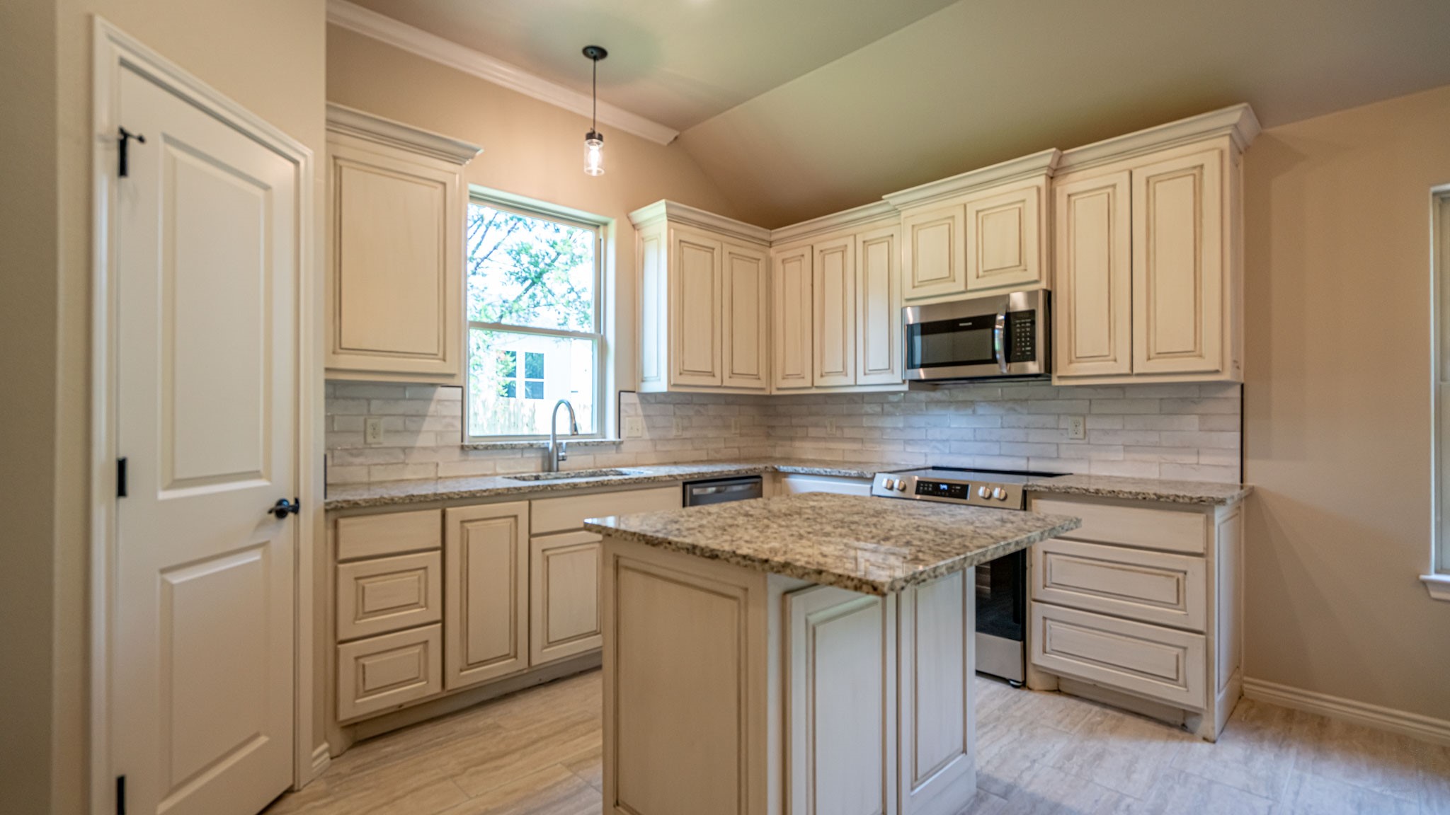 2714 Austin Drive, Granbury, TX, 76048