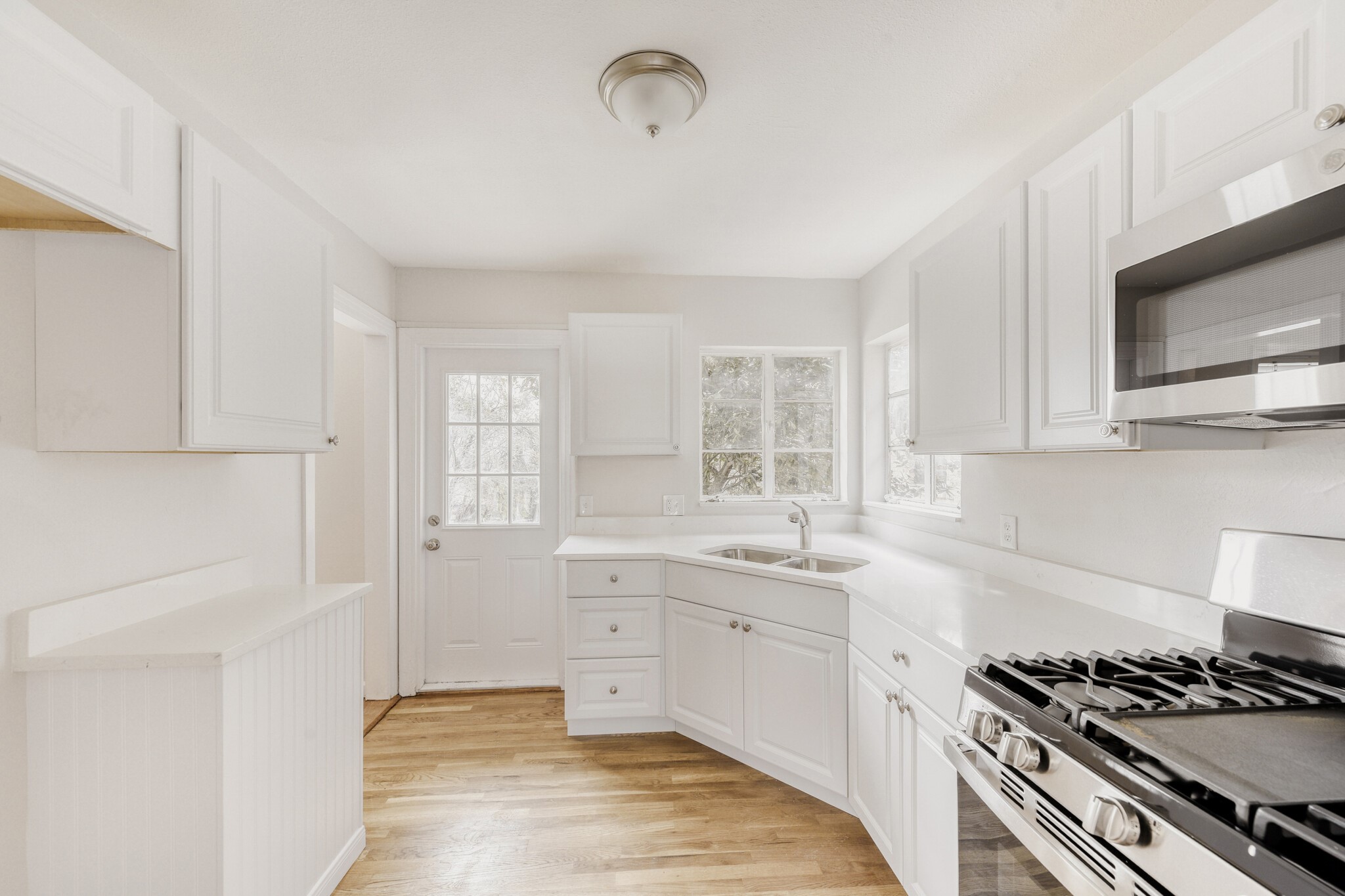 6918 Vivian Avenue, Dallas, TX, 75223