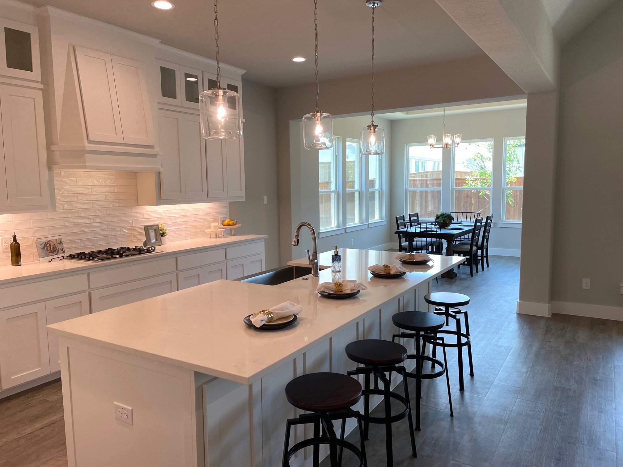 462 Creekside, Haslet, TX, 76052