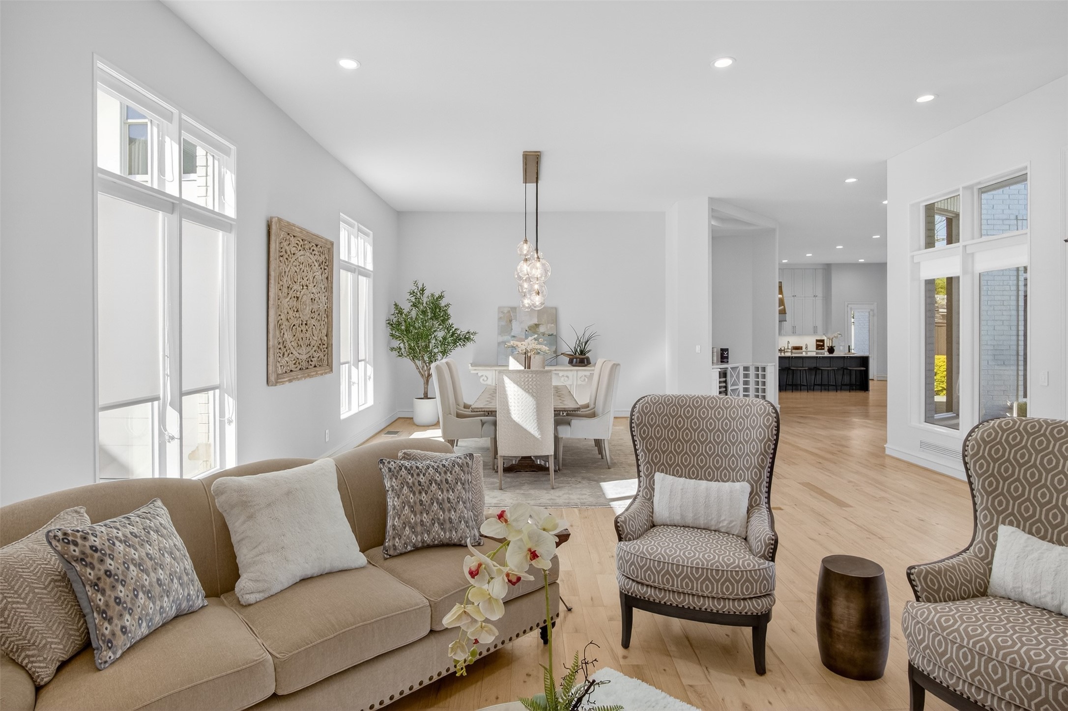 6011 Lakehurst Avenue, Dallas, TX, 75230