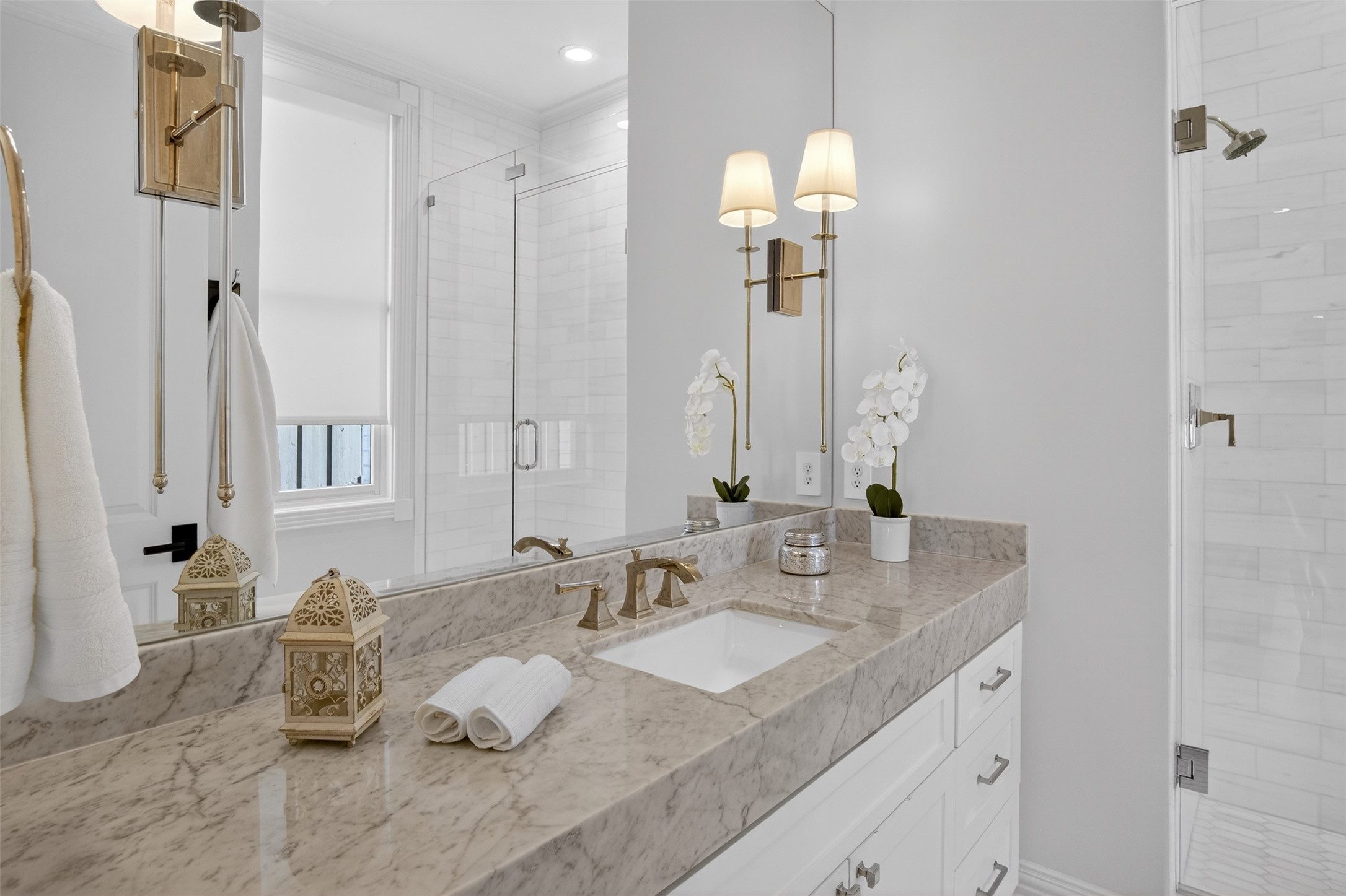 6011 Lakehurst Avenue, Dallas, TX, 75230