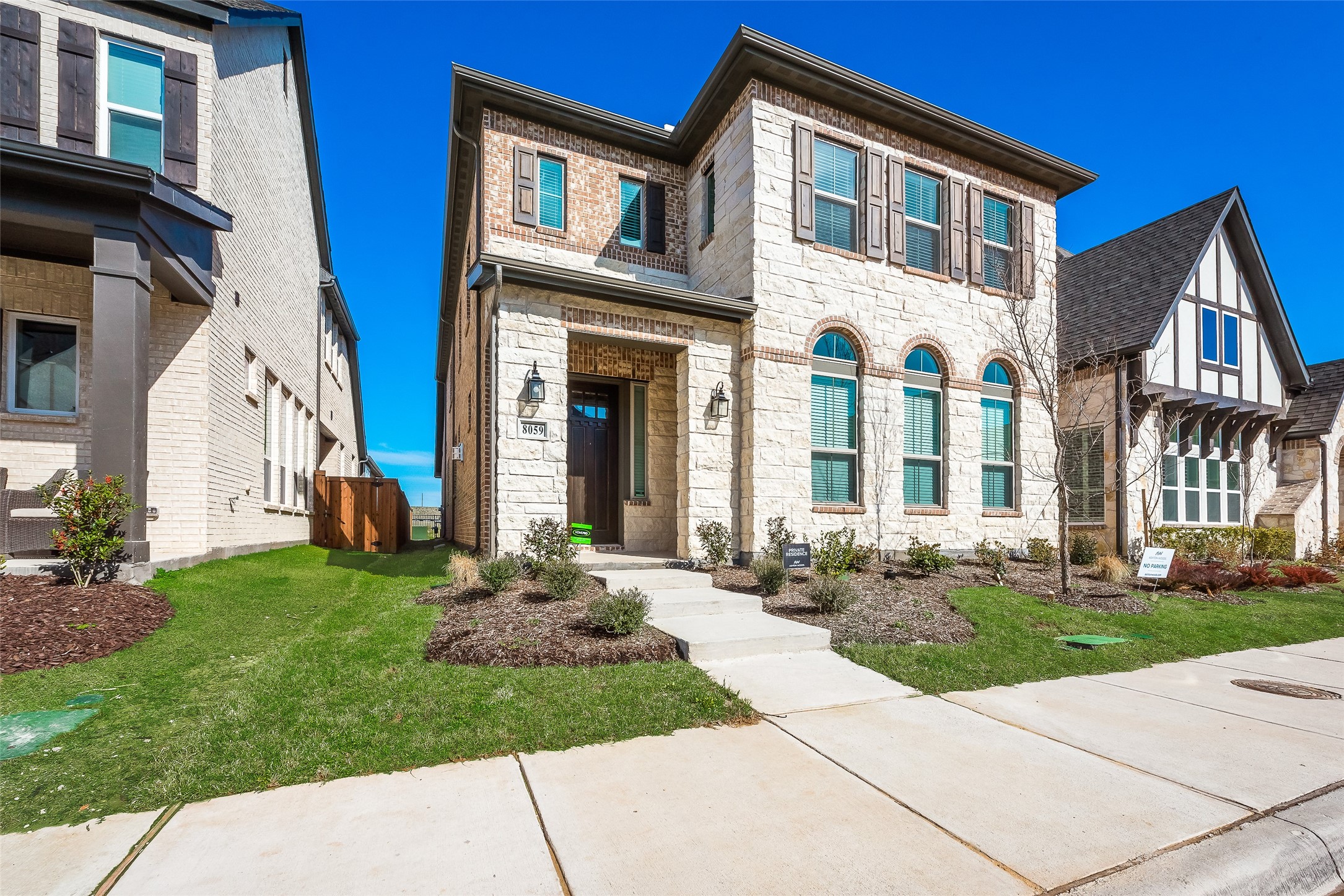 Property photo 02 of 8059 Copper Way, Dallas, TX 75252 | MLS #21167462