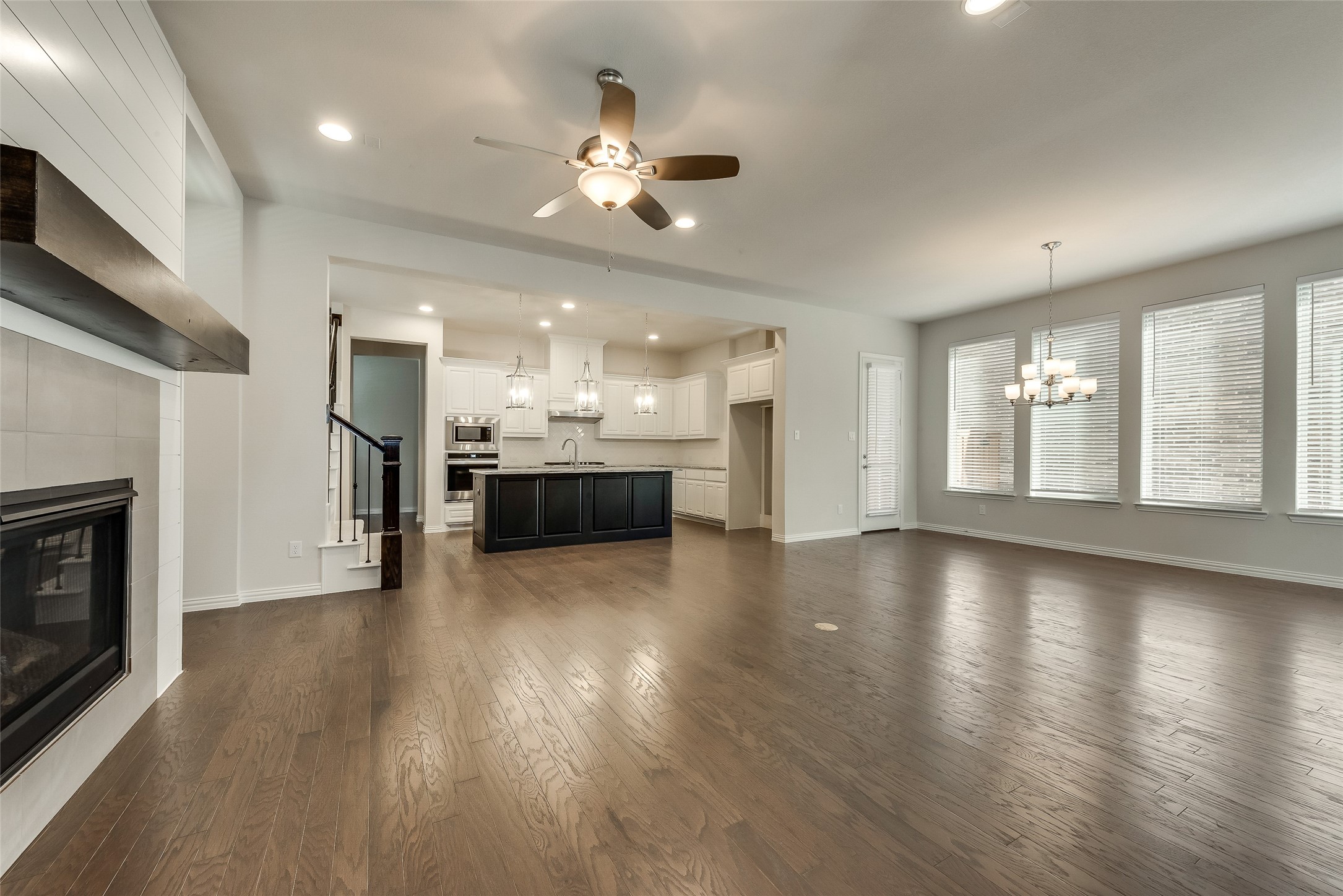 Property photo 03 of 8059 Copper Way, Dallas, TX 75252 | MLS #21167462