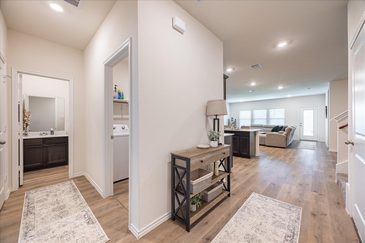 729 Amelia Court, Pilot Point, TX, 76258