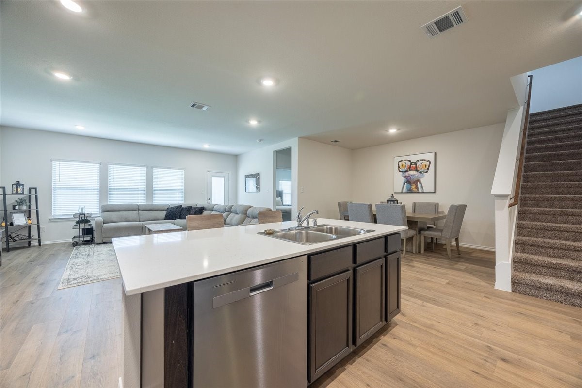729 Amelia Court, Pilot Point, TX, 76258
