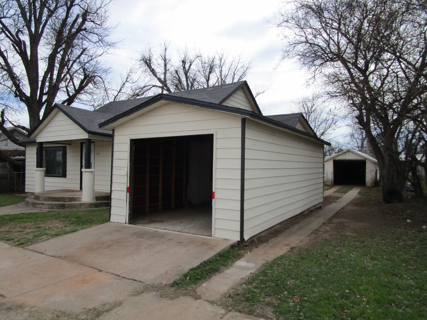 515 W McLain Street, Seymour, TX, 76380