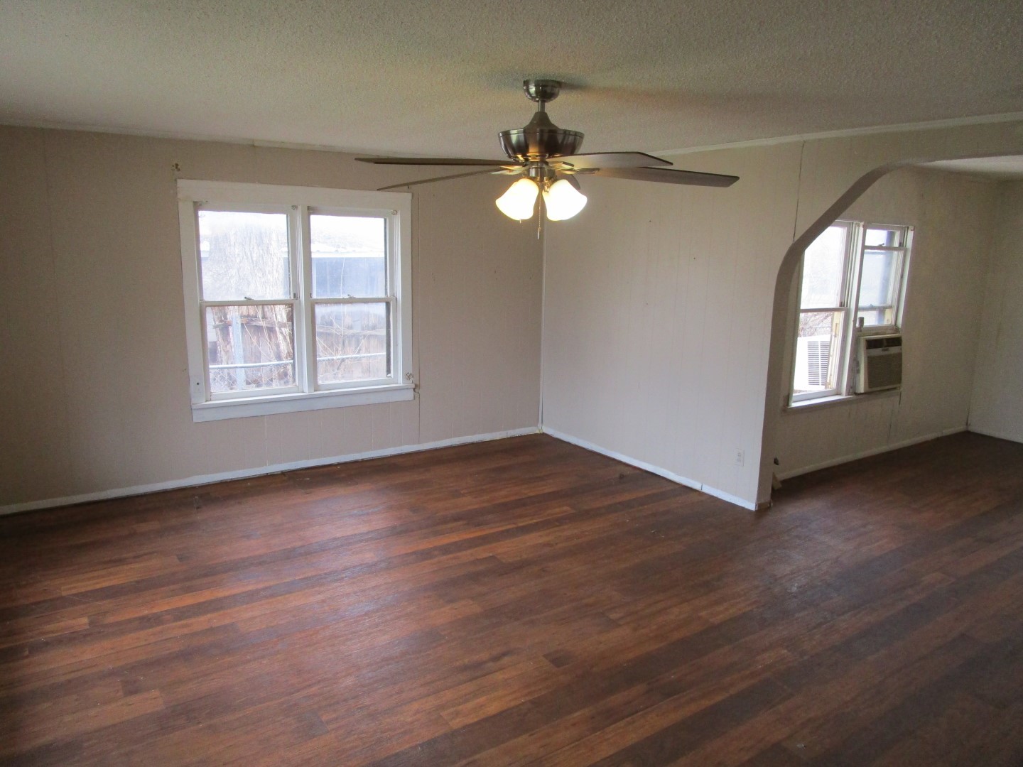 515 W McLain Street, Seymour, TX, 76380