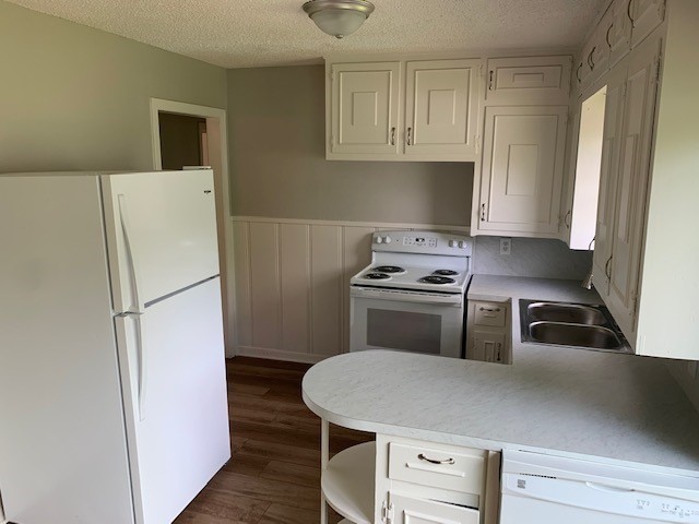 606 N Spencer Street, Lacy Lakeview, TX, 76705