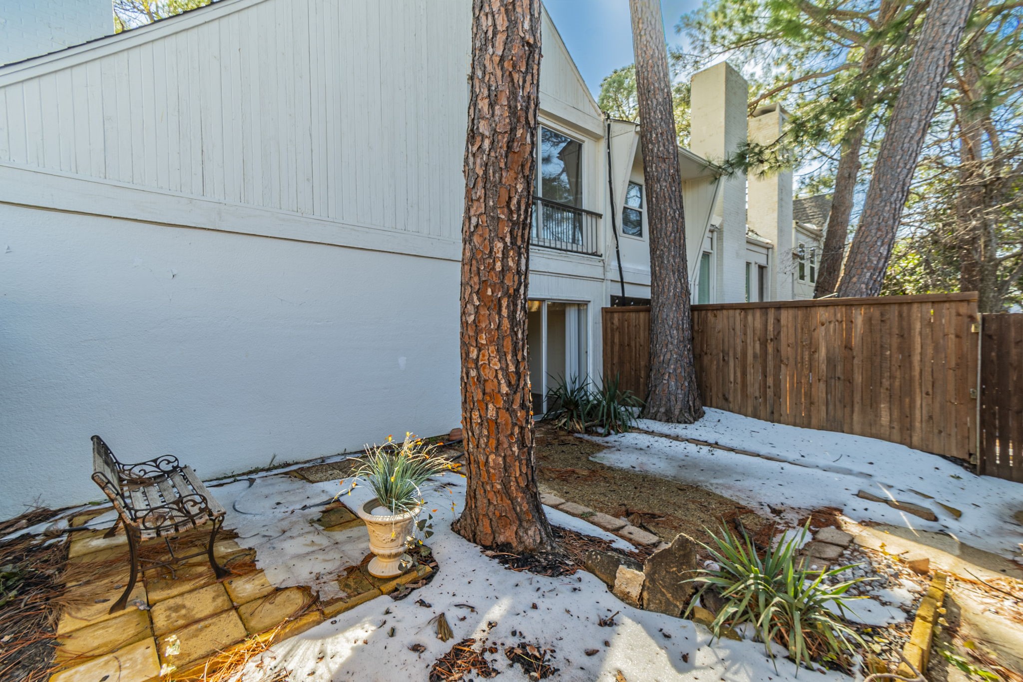 408 Hollyhill Lane, Denton, TX, 76205