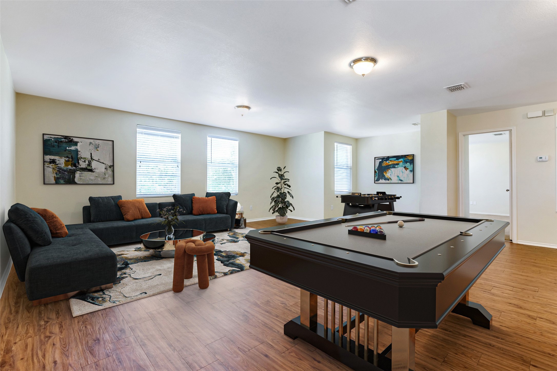 Property photo 04 of 6104 St James Place, Denton, TX 76210 | MLS #21168221
