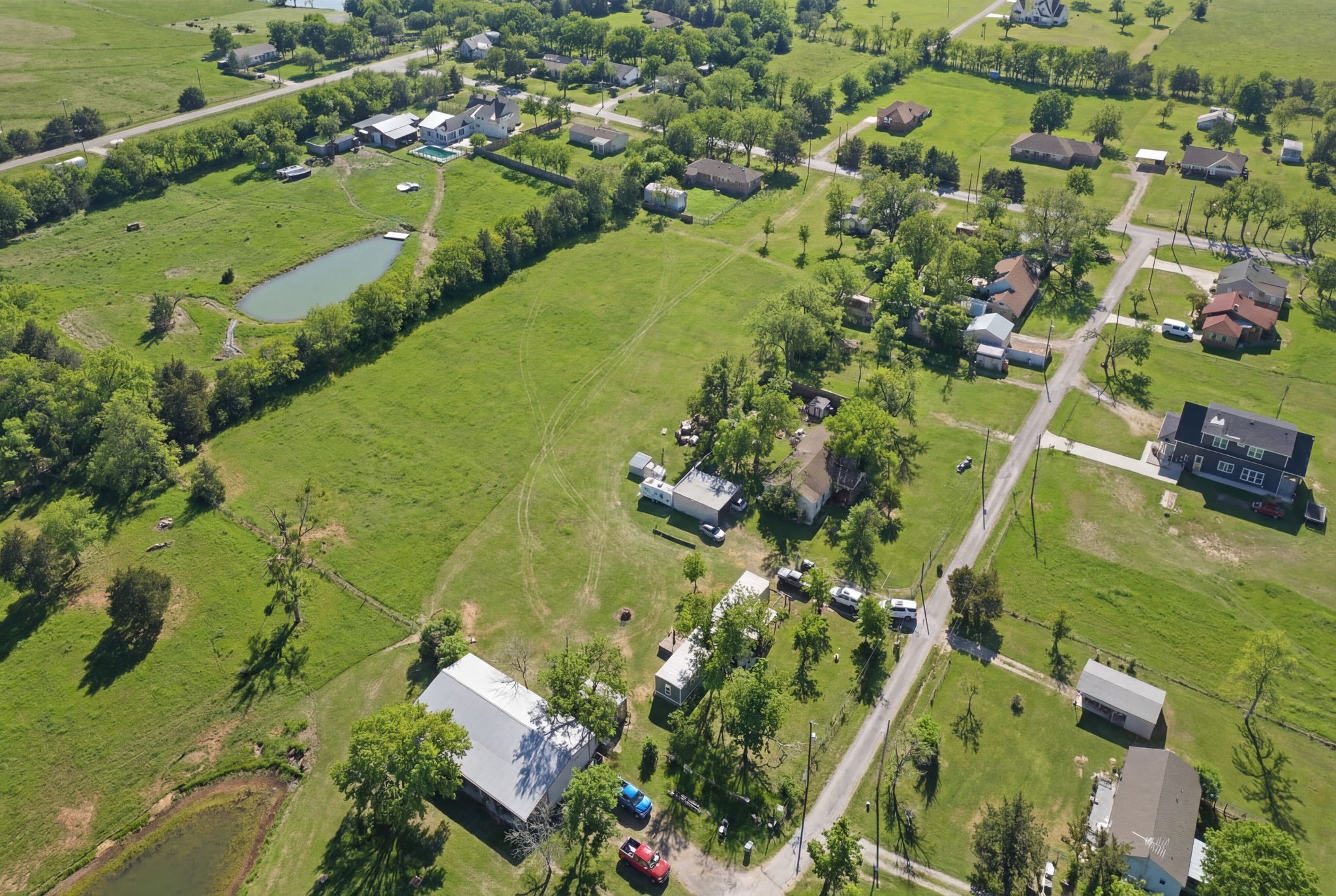 610 N 9th Street, Gunter, TX, 75058