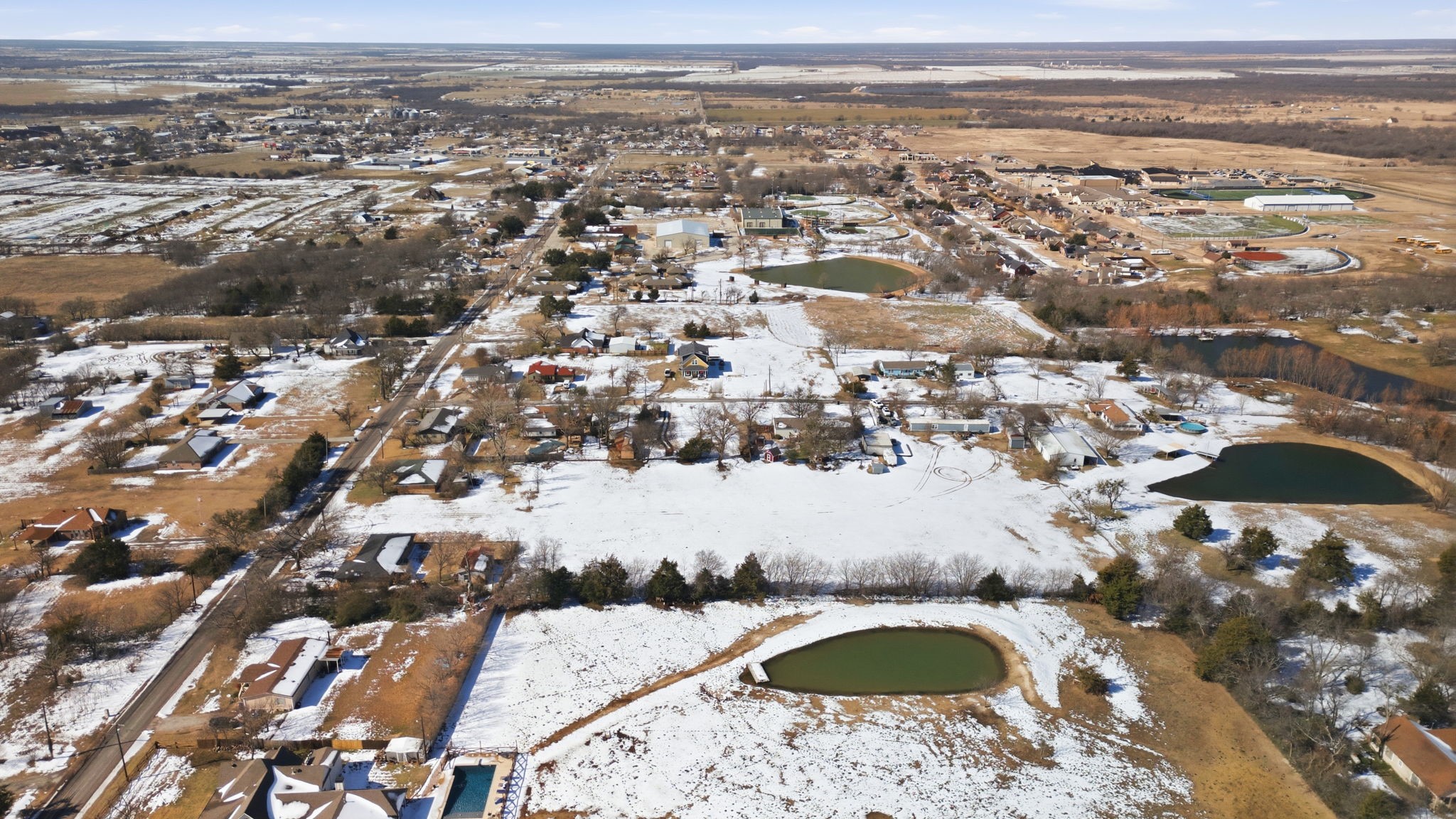 610 N 9th Street, Gunter, TX, 75058