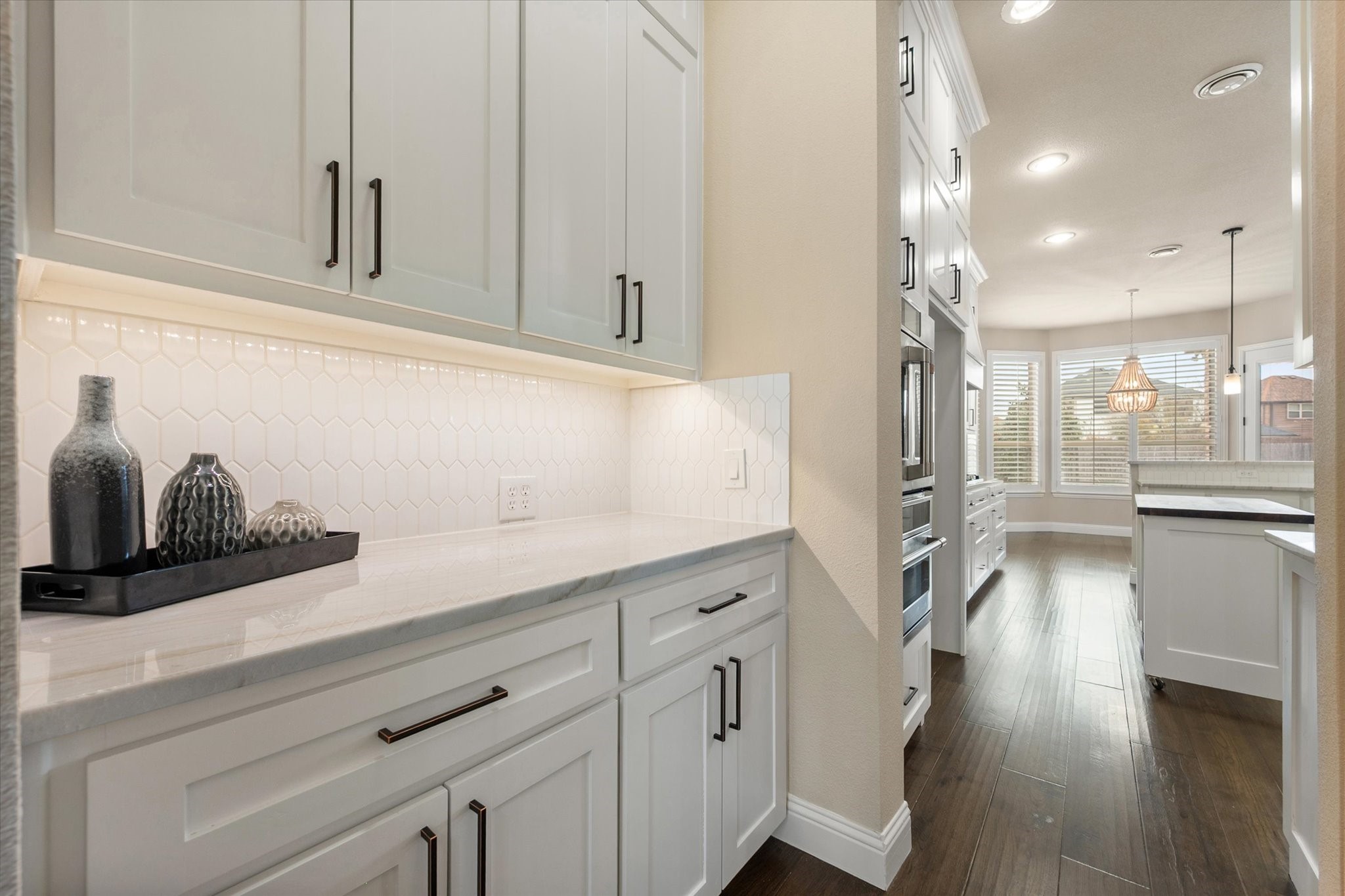 925 Sandy Hill, Burleson, TX, 76028