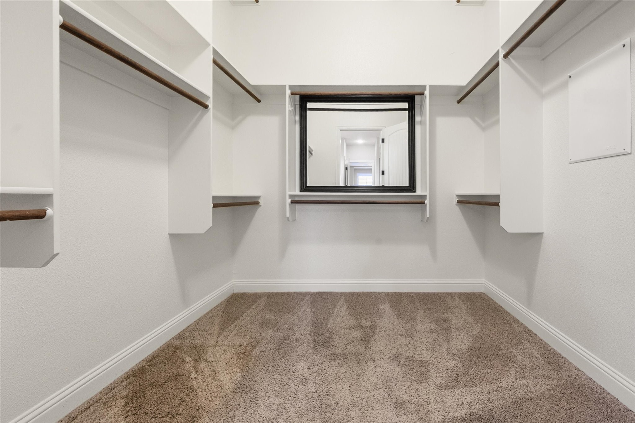 925 Sandy Hill, Burleson, TX, 76028
