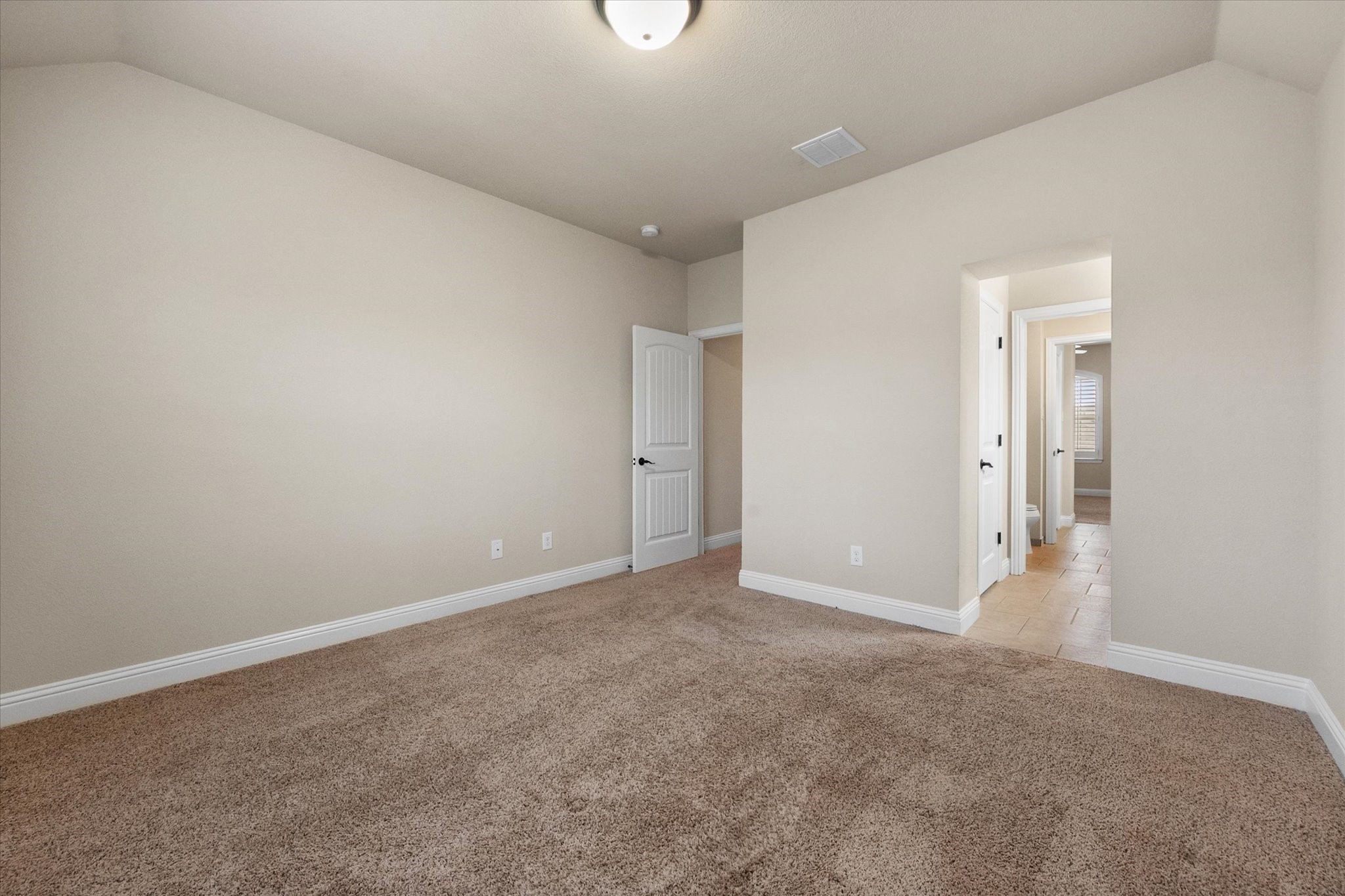 925 Sandy Hill, Burleson, TX, 76028