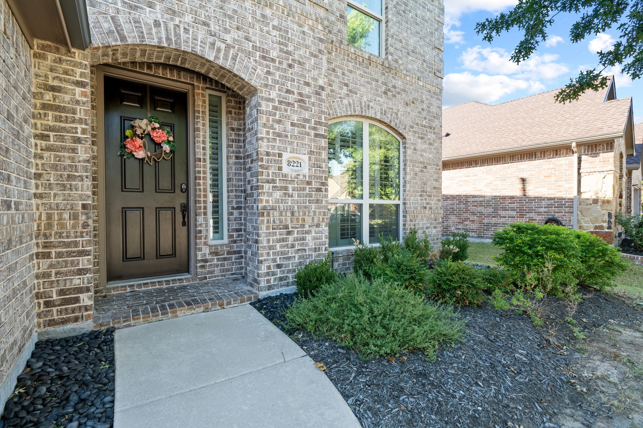 Property photo 03 of 8221 Bayberry Avenue, Lantana, TX 76226 | MLS #21170308