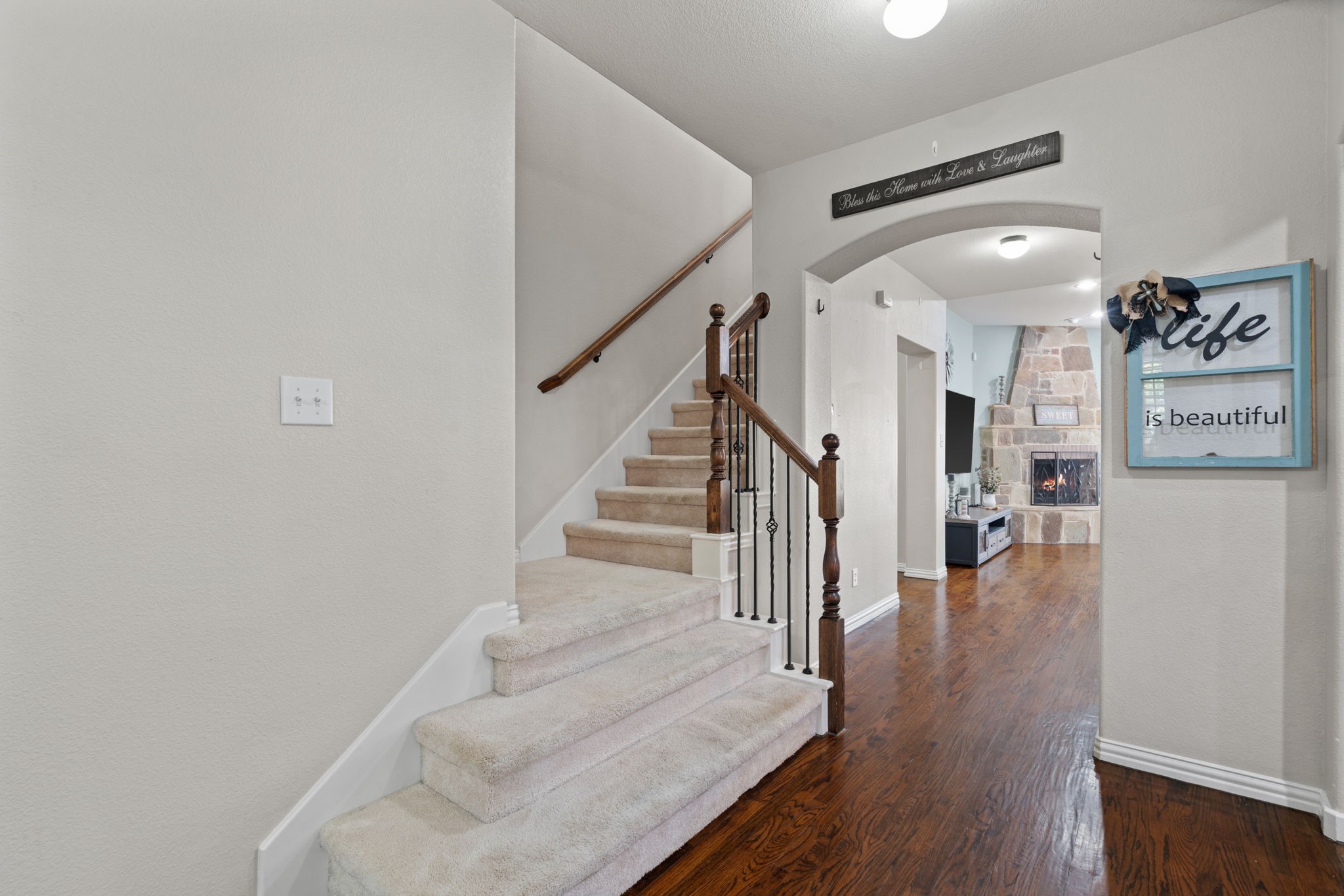 Property photo 04 of 8221 Bayberry Avenue, Lantana, TX 76226 | MLS #21170308