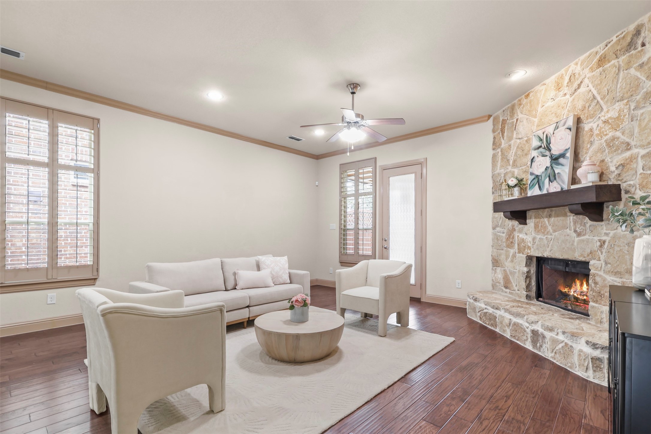 437 Middleton Drive, Roanoke, TX, 76262