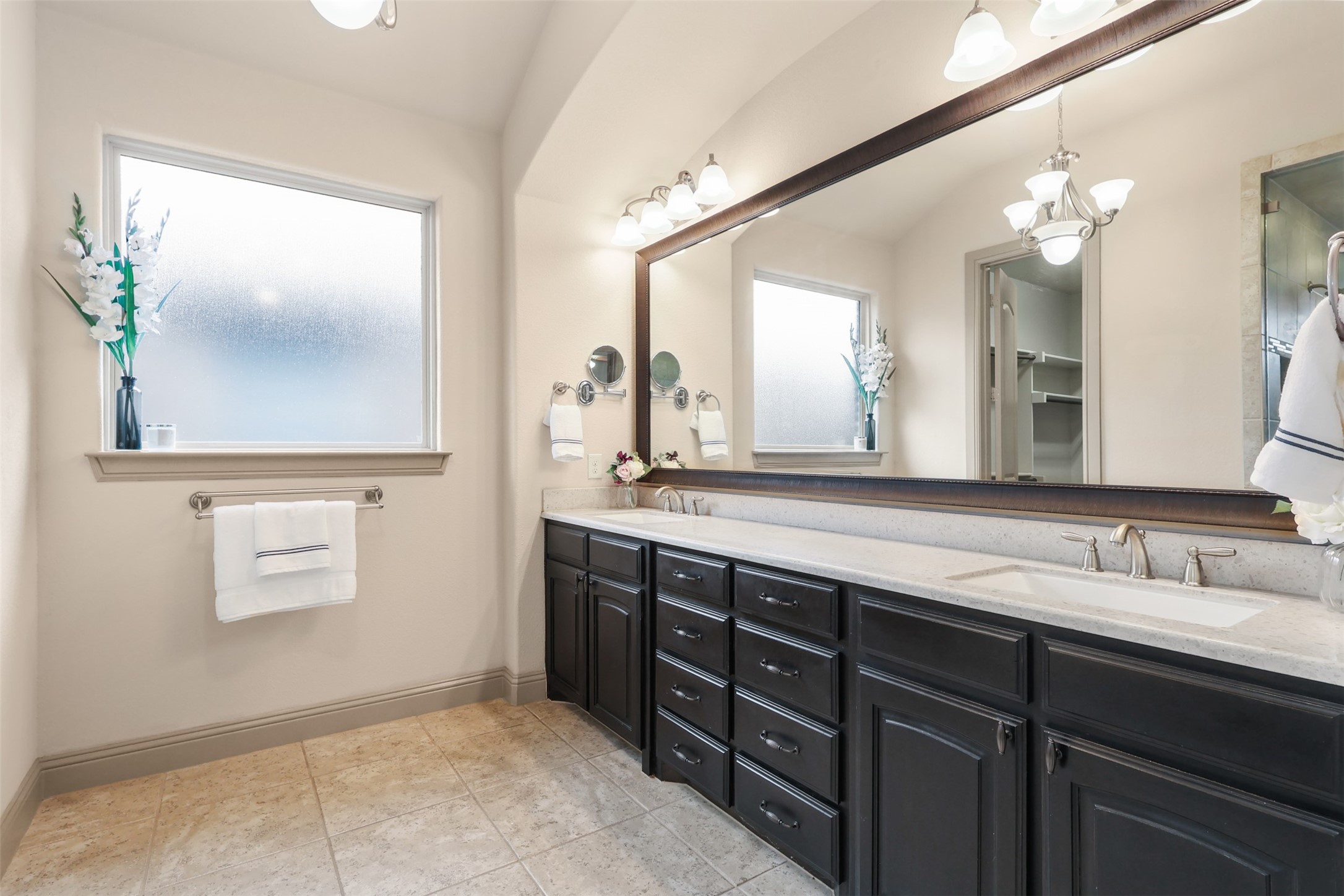 437 Middleton Drive, Roanoke, TX, 76262