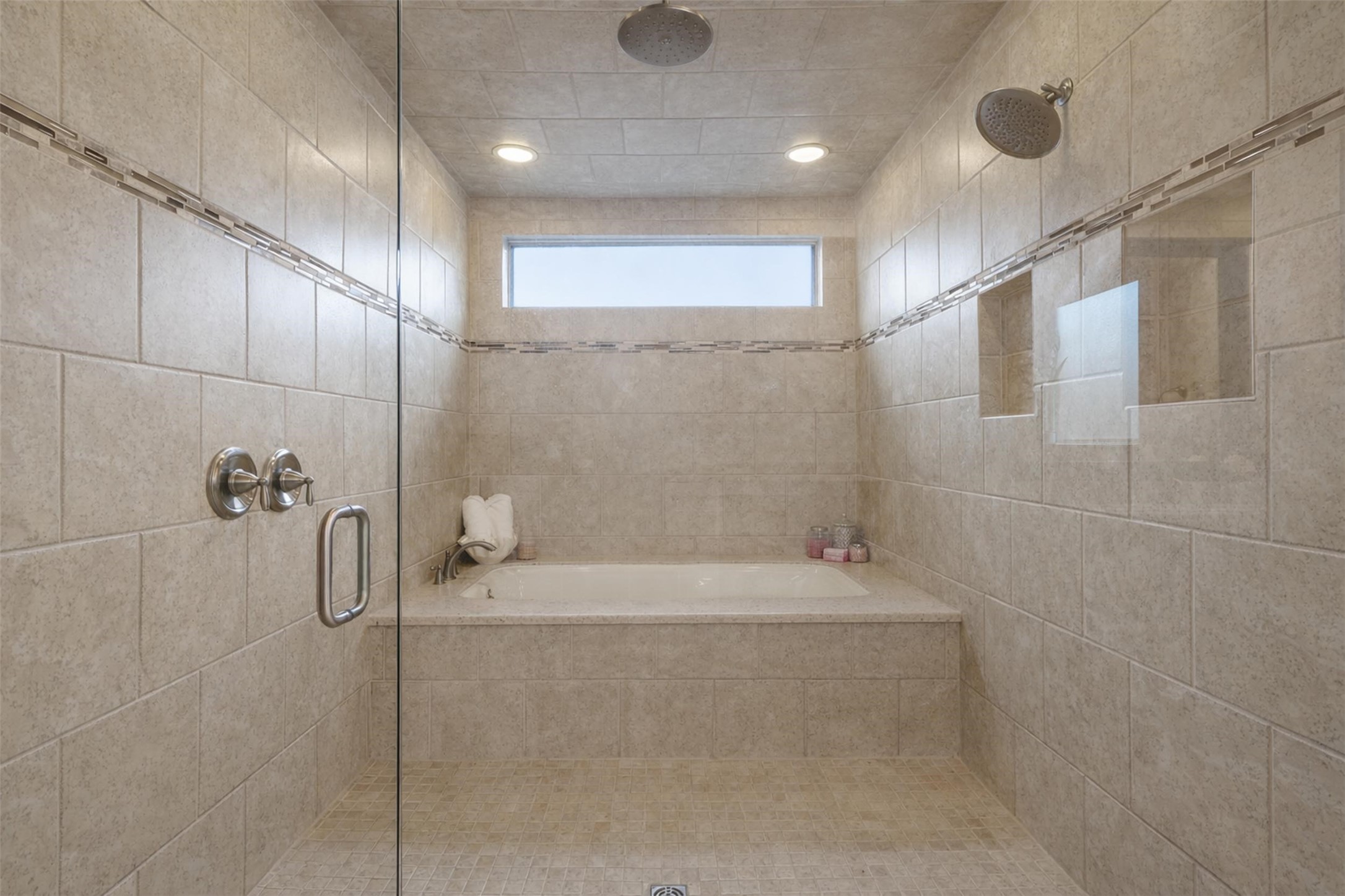 437 Middleton Drive, Roanoke, TX, 76262
