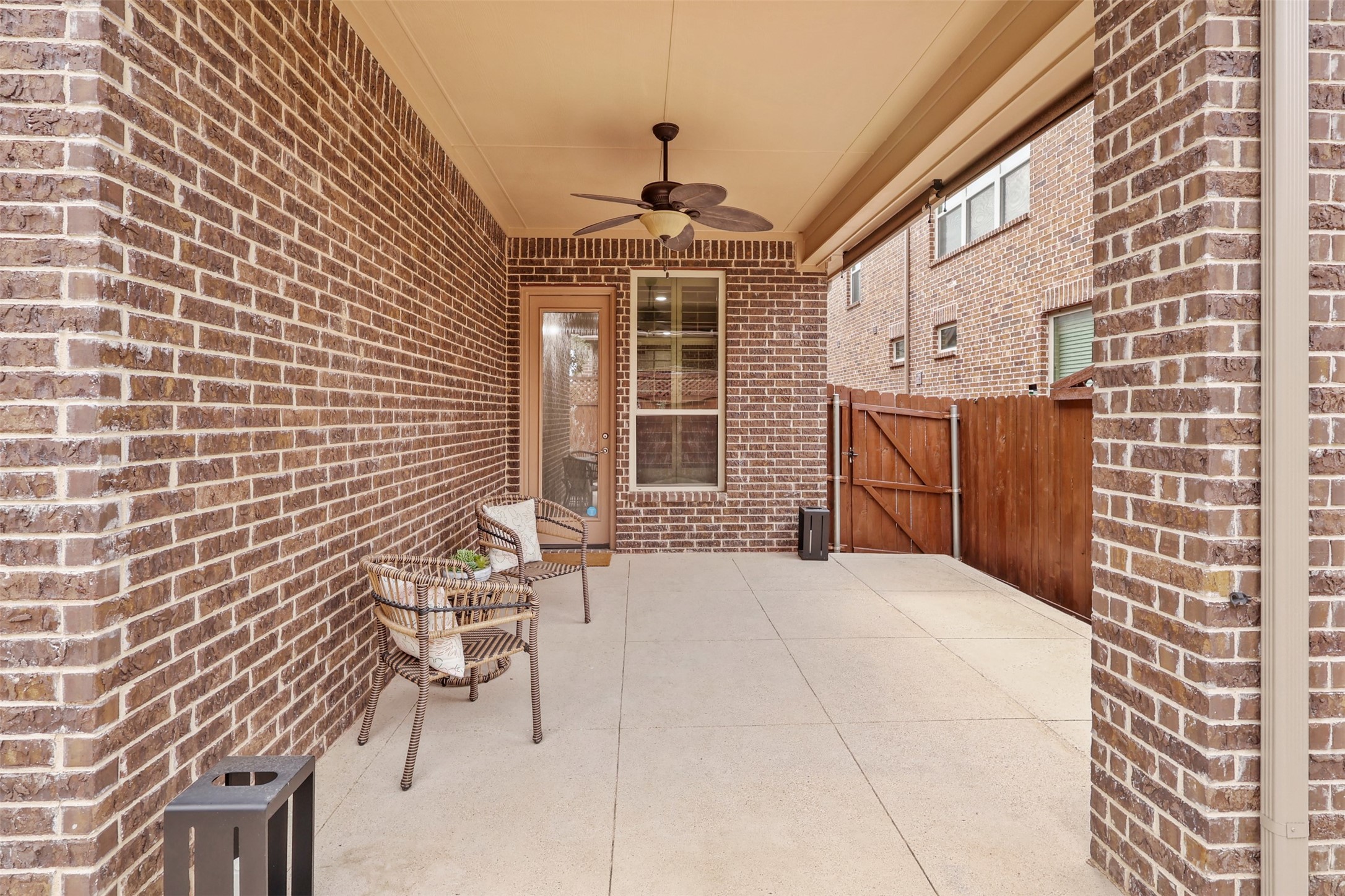 437 Middleton Drive, Roanoke, TX, 76262