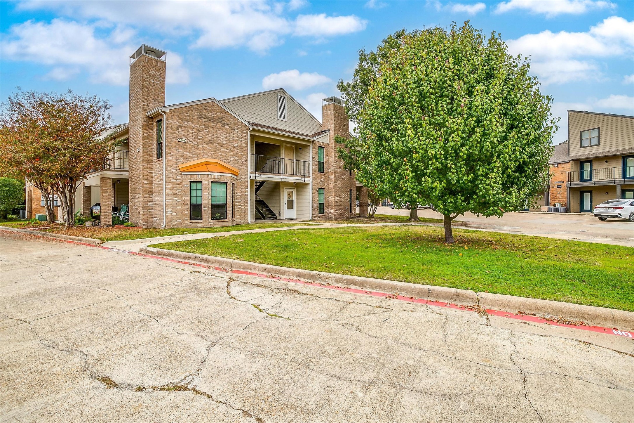 5806 Marvin Loving Drive UNIT&nbsp;212, Garland, TX, 75043