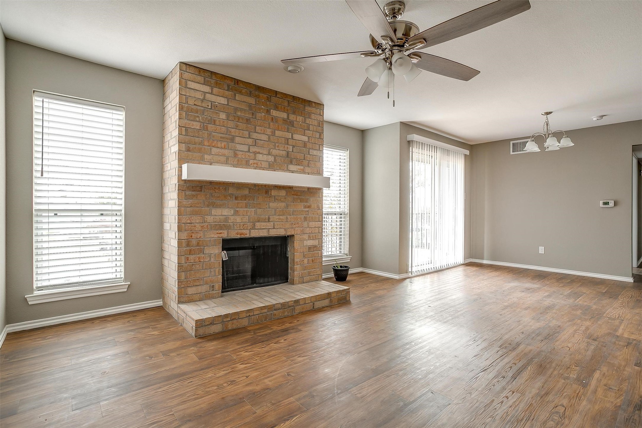 5806 Marvin Loving Drive UNIT&nbsp;212, Garland, TX, 75043