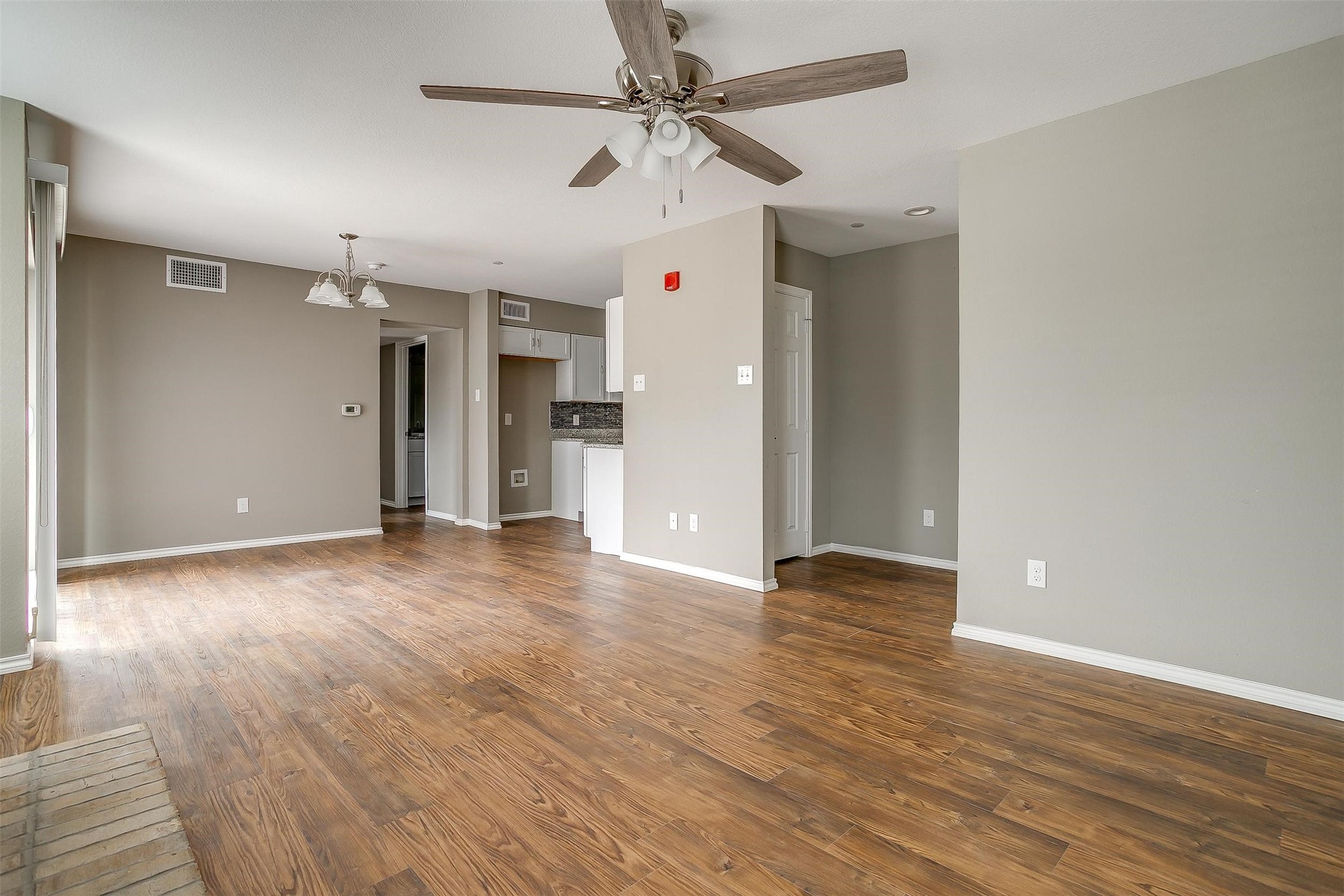 5806 Marvin Loving Drive UNIT&nbsp;212, Garland, TX, 75043