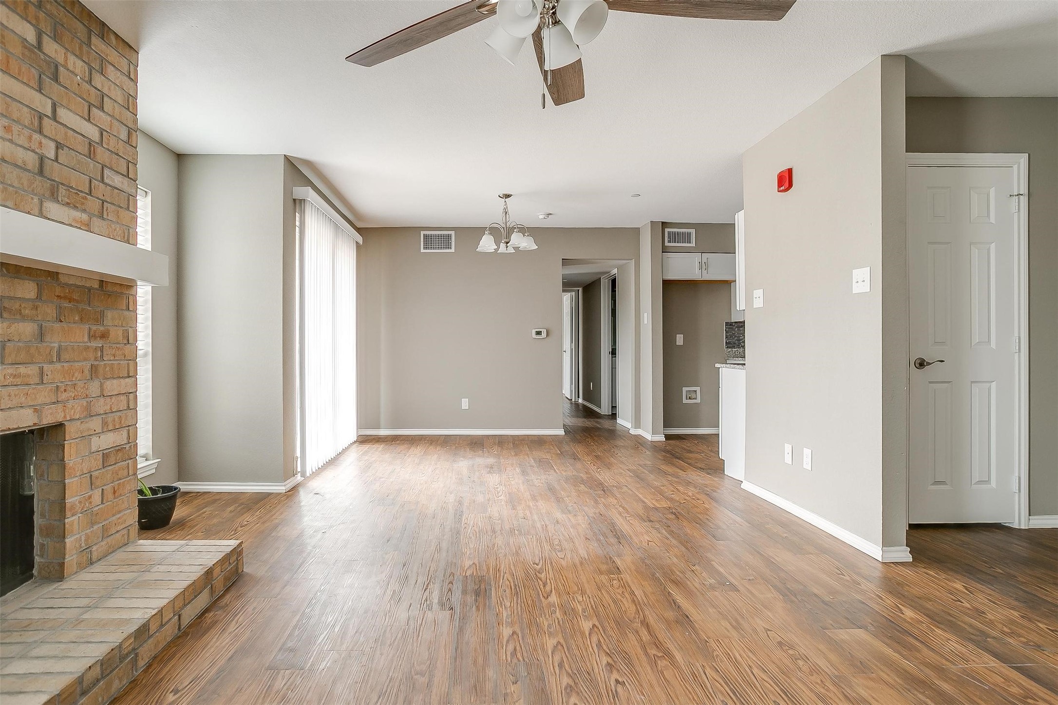 5806 Marvin Loving Drive UNIT&nbsp;212, Garland, TX, 75043