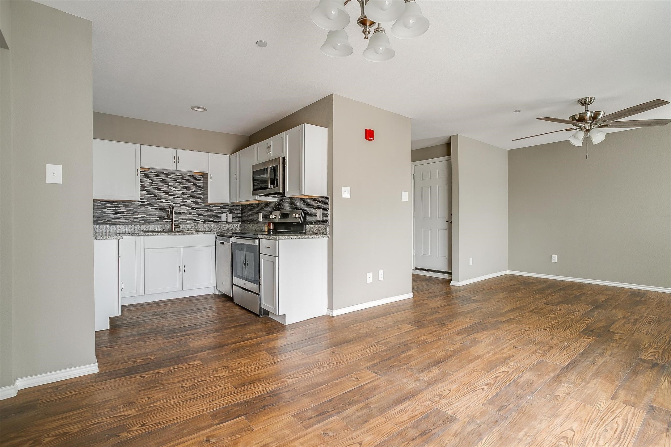 5806 Marvin Loving Drive UNIT&nbsp;212, Garland, TX, 75043